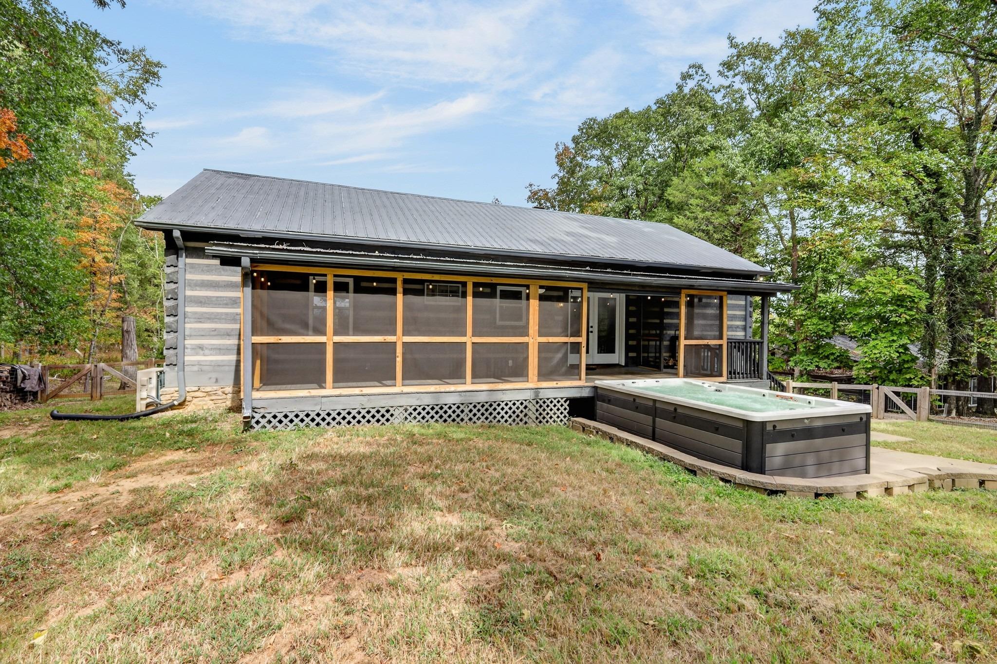Carole Ln, Mount Juliet, TN 37122