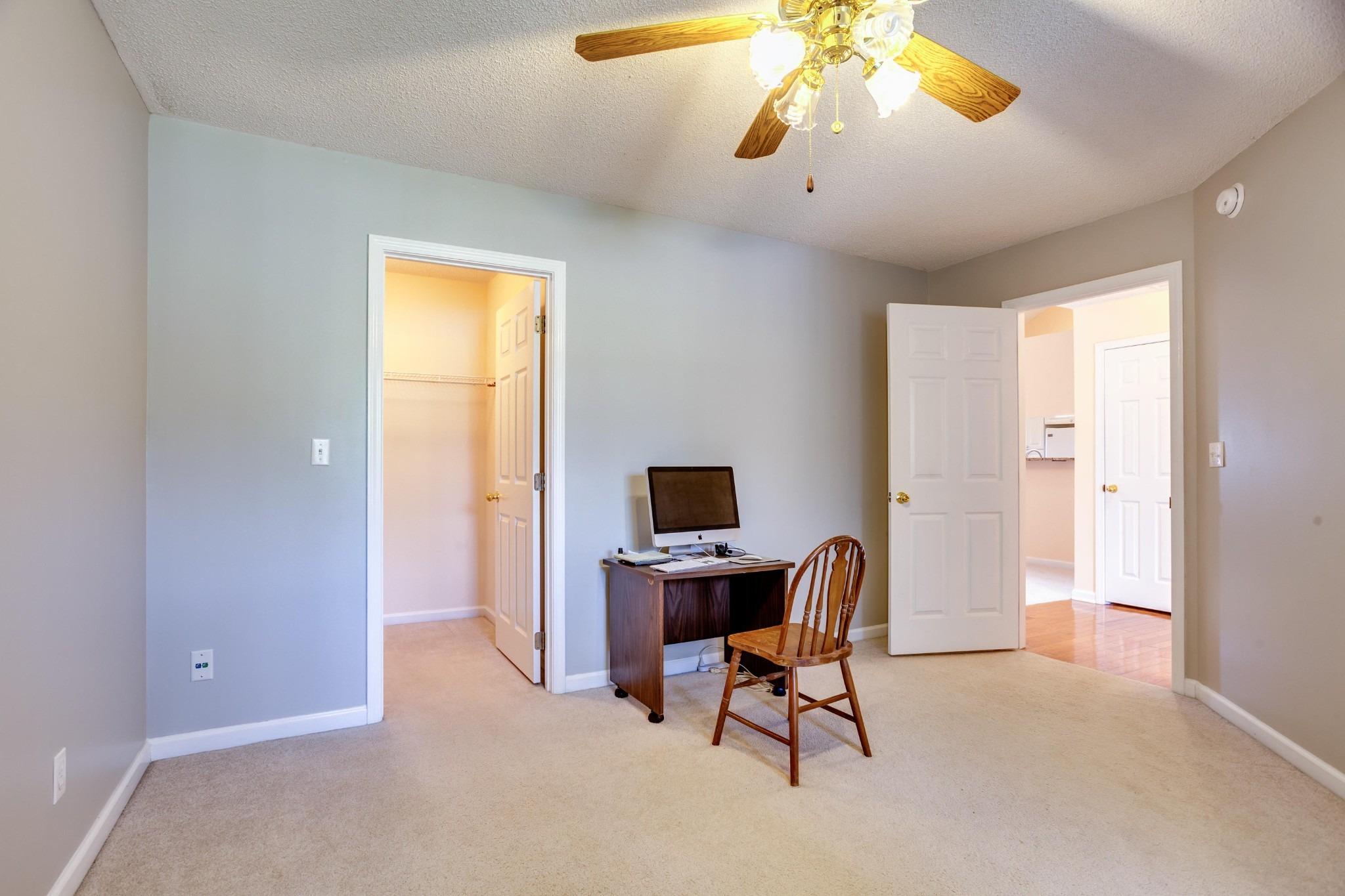 Wakan Ln, Corryton, TN 37721