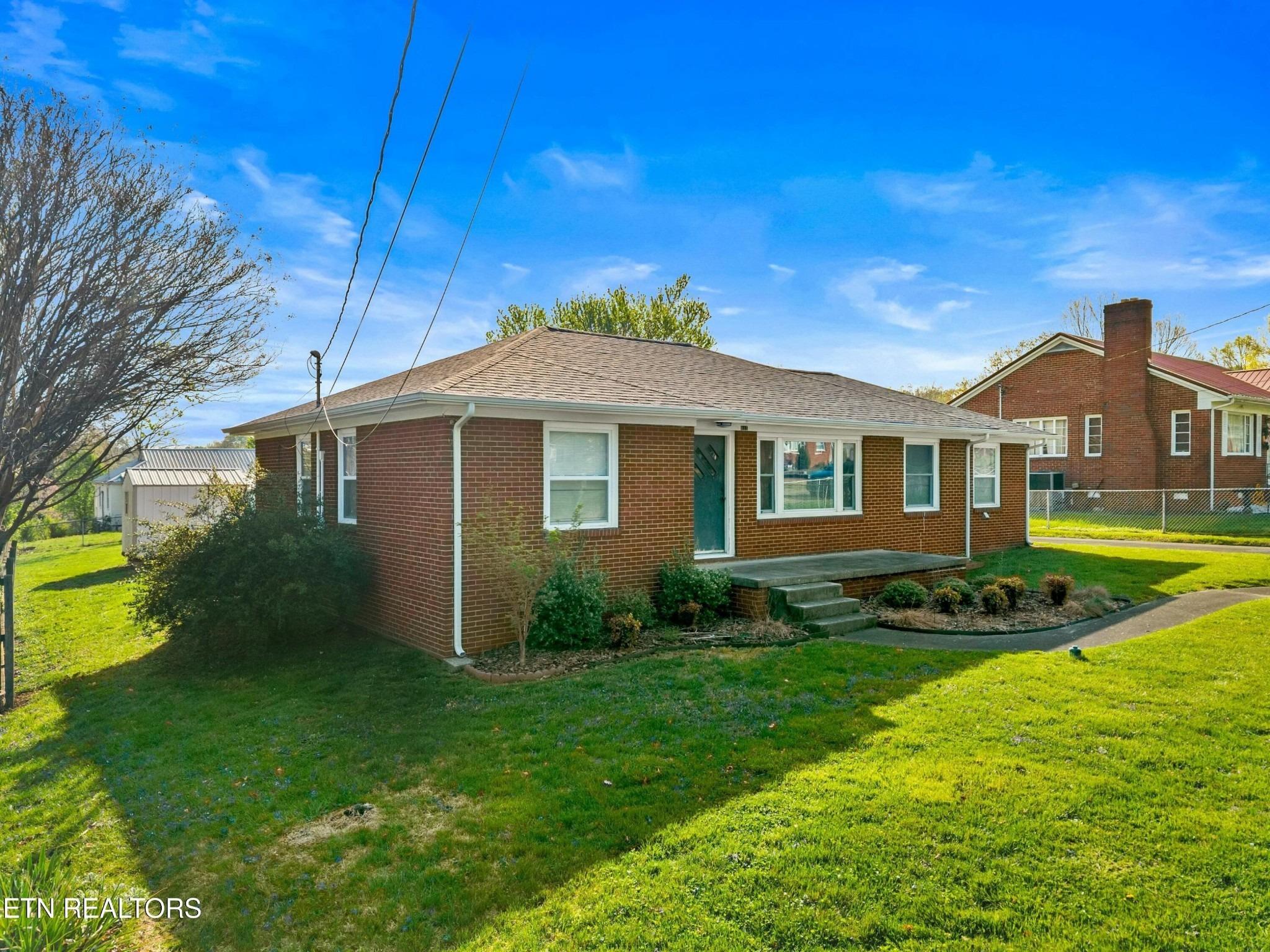 Ash St, Morristown, TN 37813