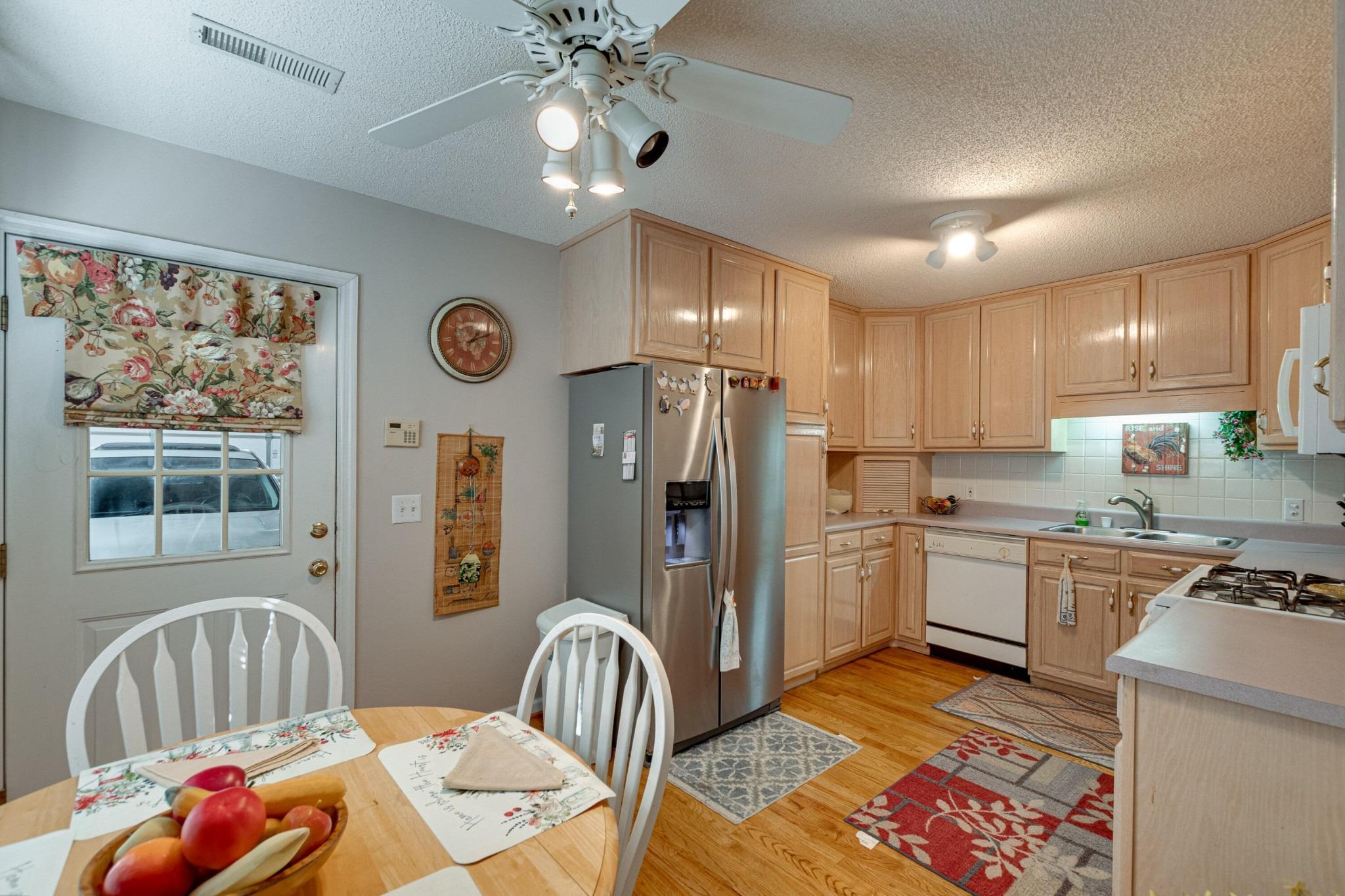 Rainbow Springs Dr, Chattanooga, TN 37416