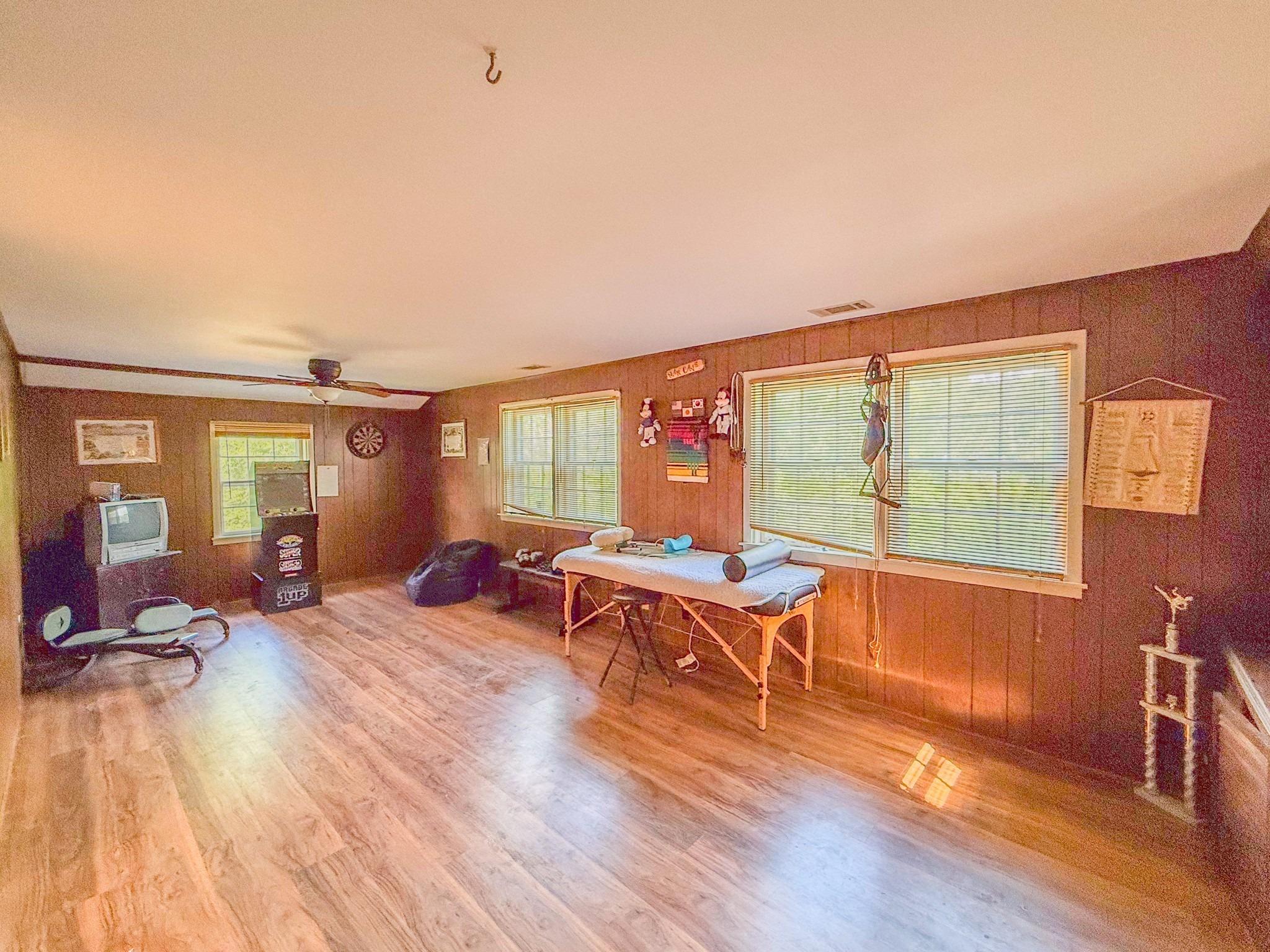 Woodland Dr, New Johnsonville, TN 37134