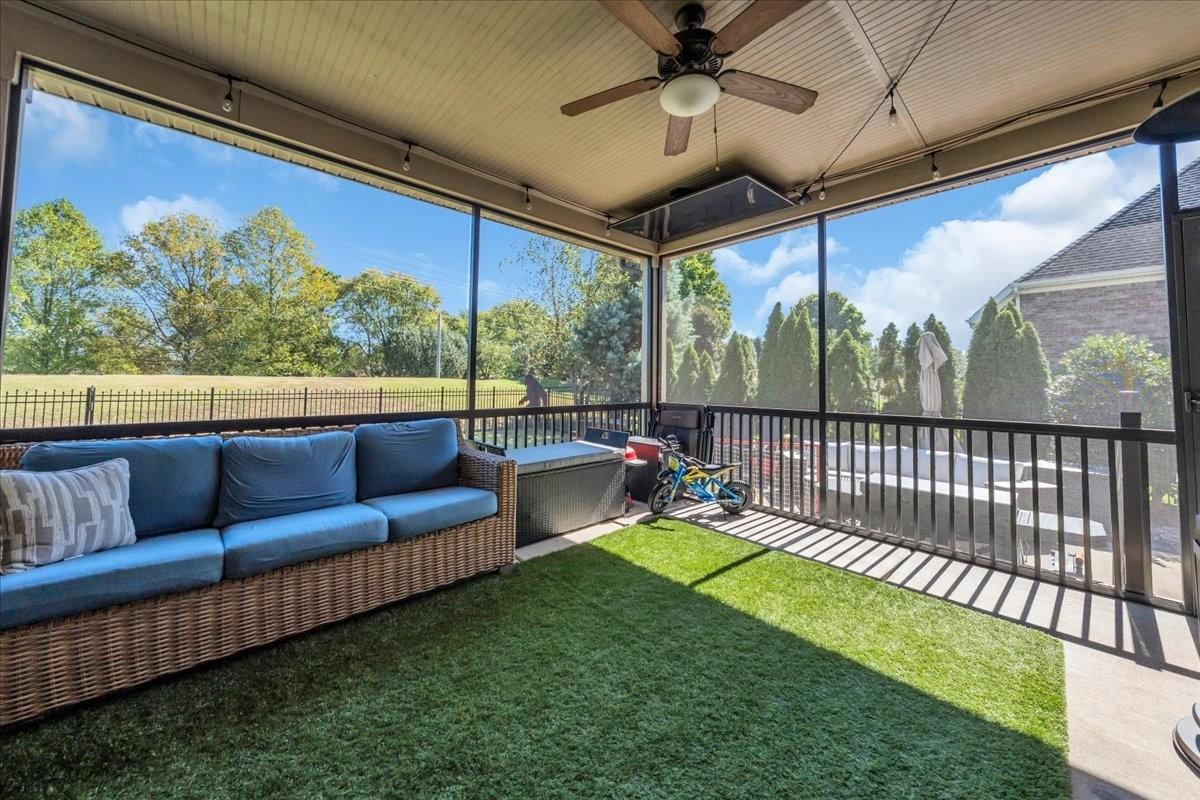 Fairhaven Ln, Murfreesboro, TN 37128