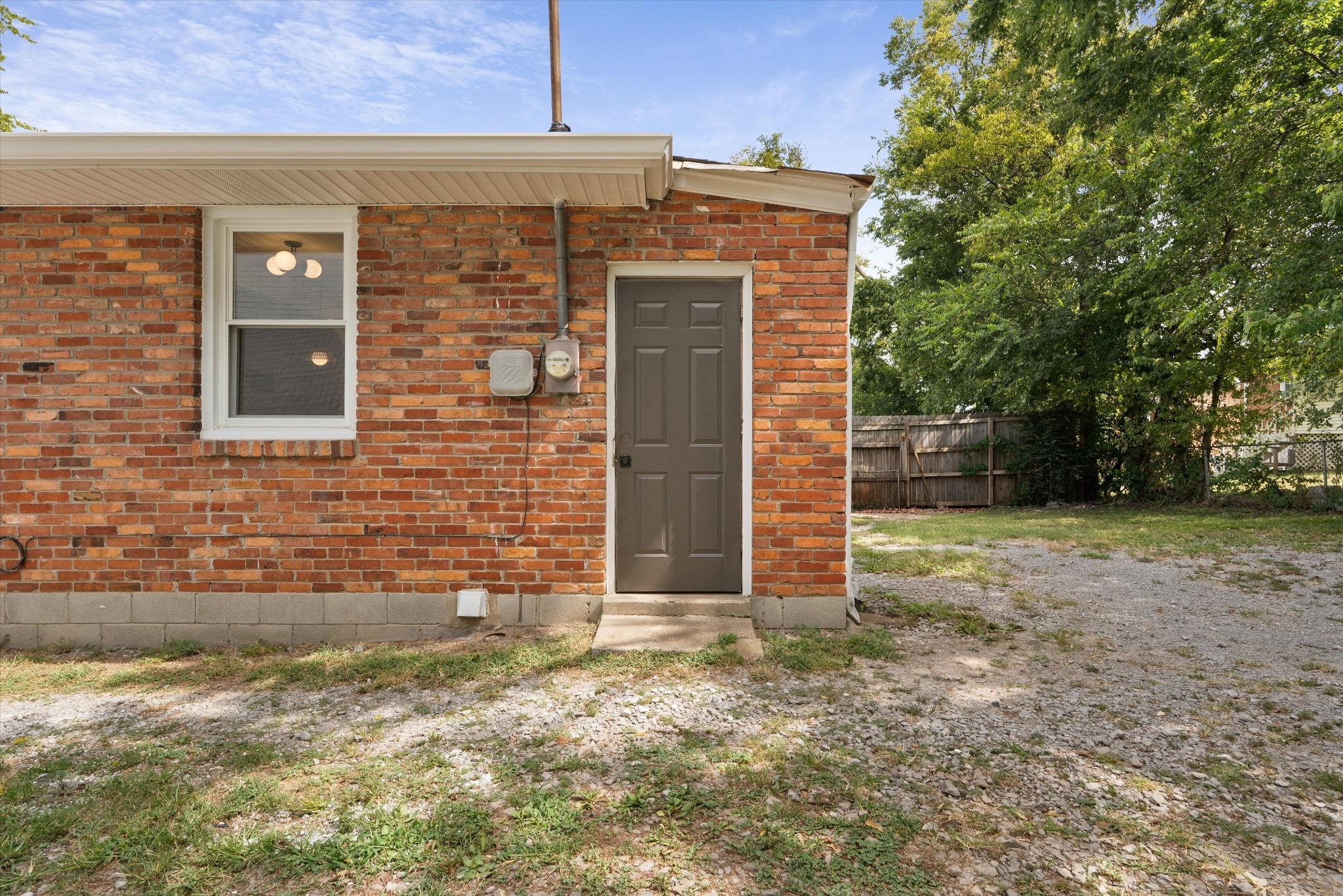 James Ave, Nashville, TN 37209