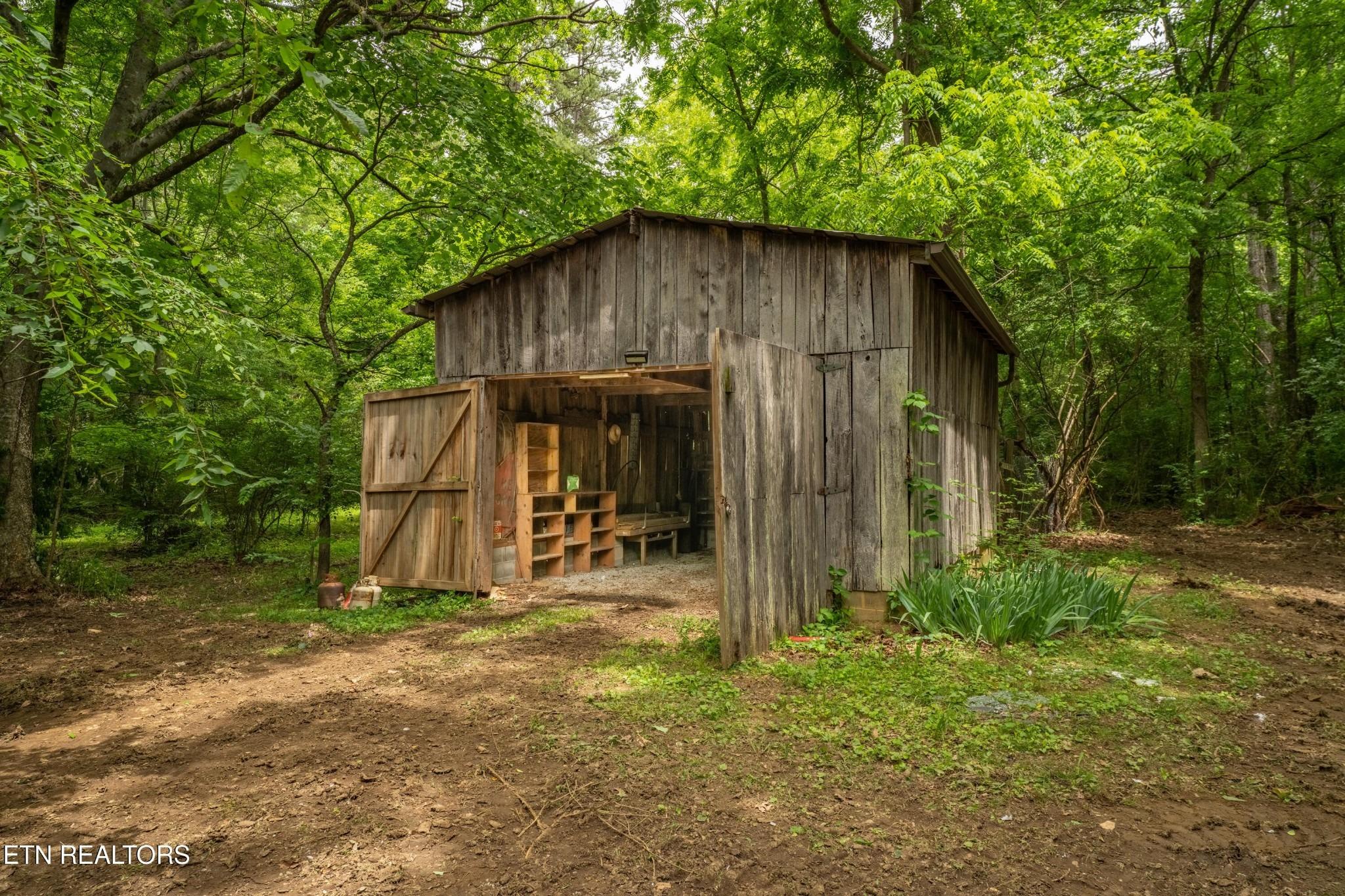 Byington Solway Rd, Knoxville, TN 37931