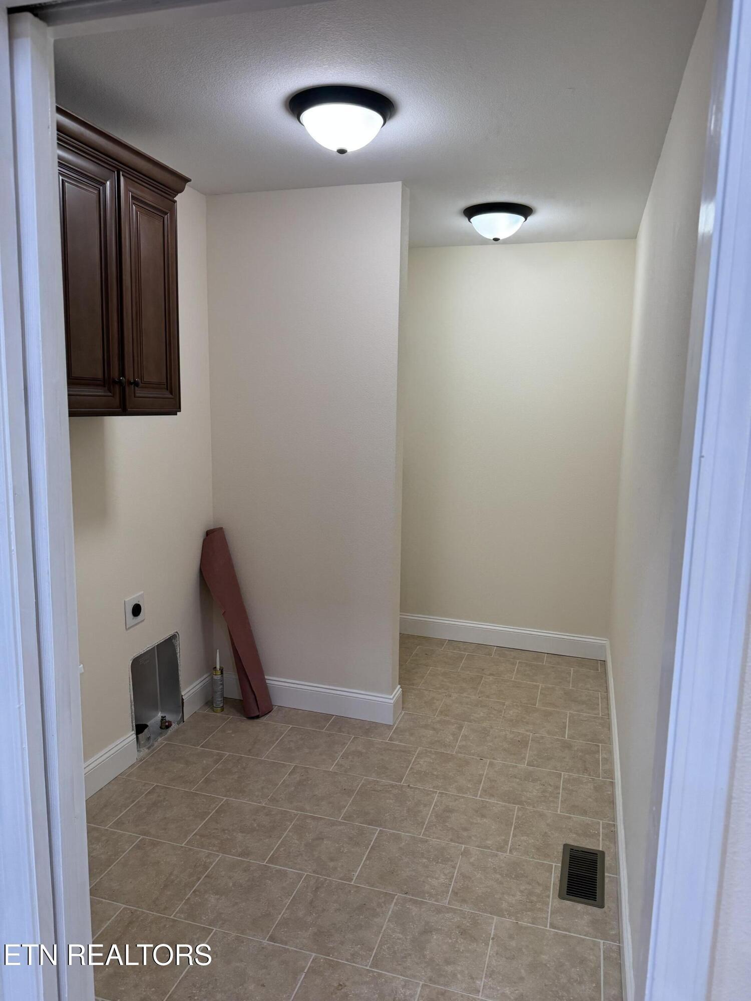 Chinkapin Trl, Monterey, TN 38574