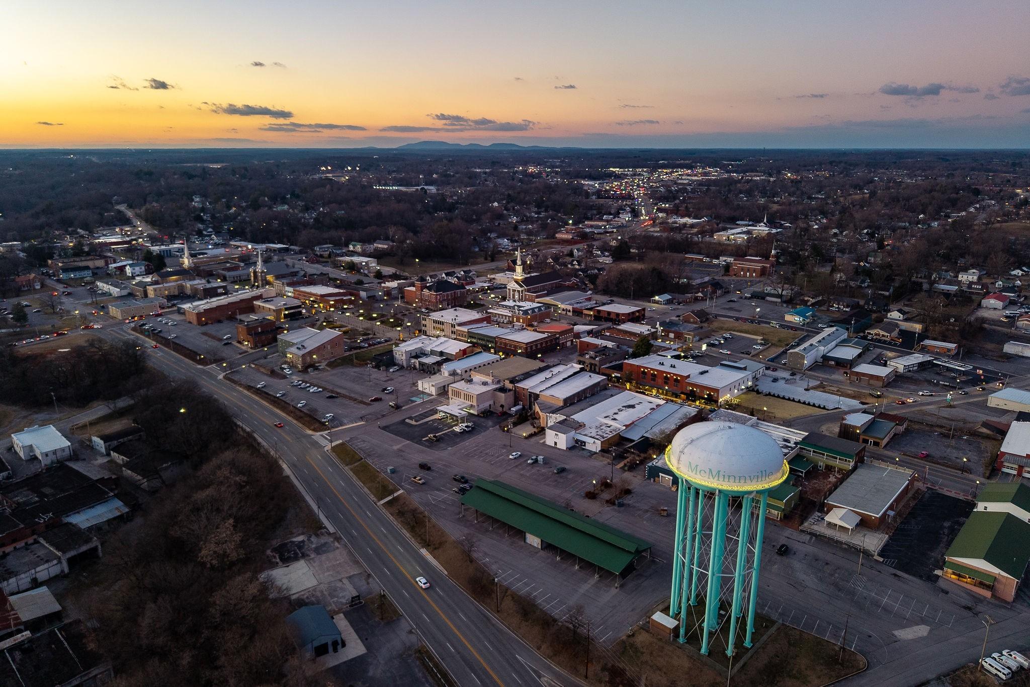 E Main St, Mcminnville, TN 37110
