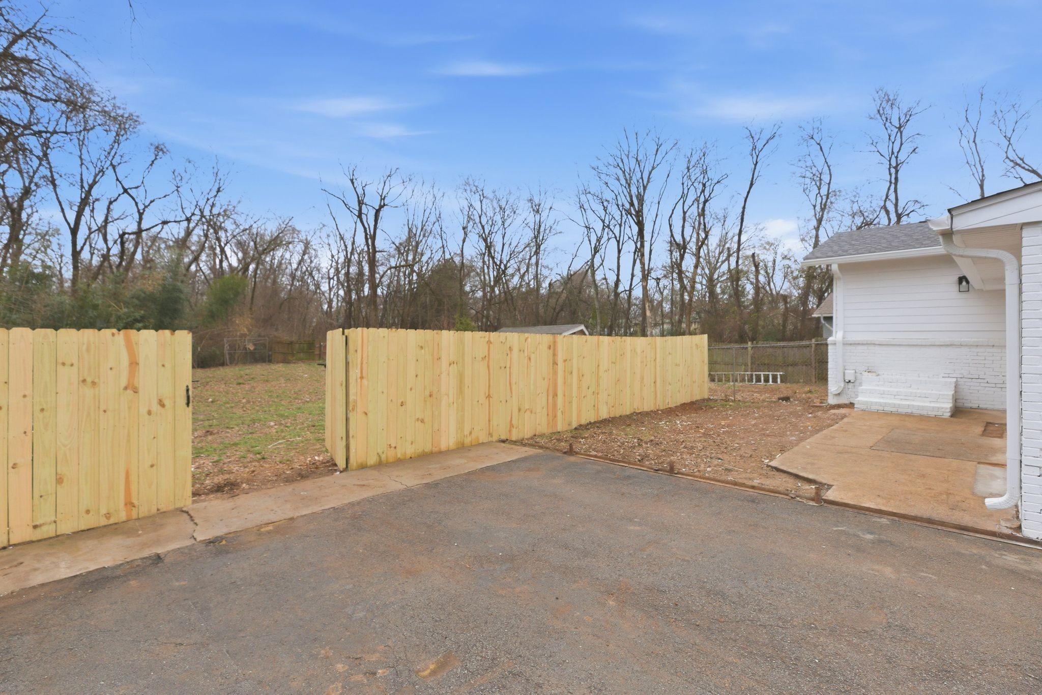 Fern Dr, Murfreesboro, TN 37130