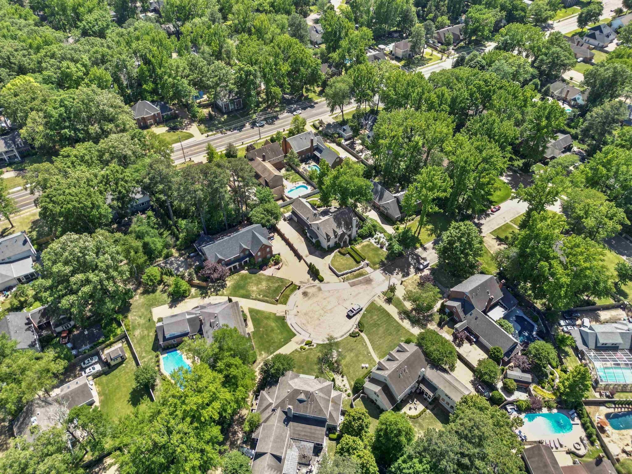 Lansingwood Cv, Germantown, TN 38139