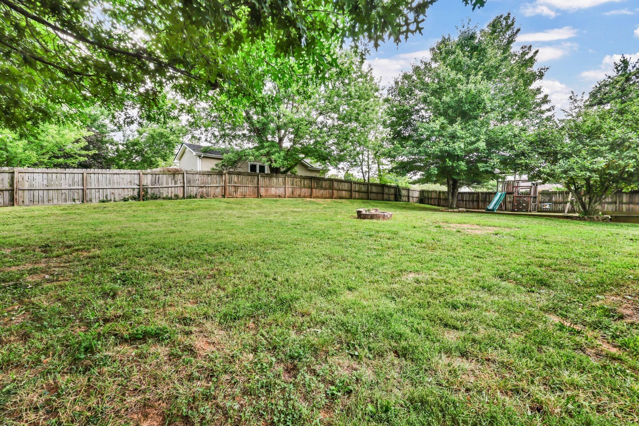 Misty Way, Clarksville, TN 37042