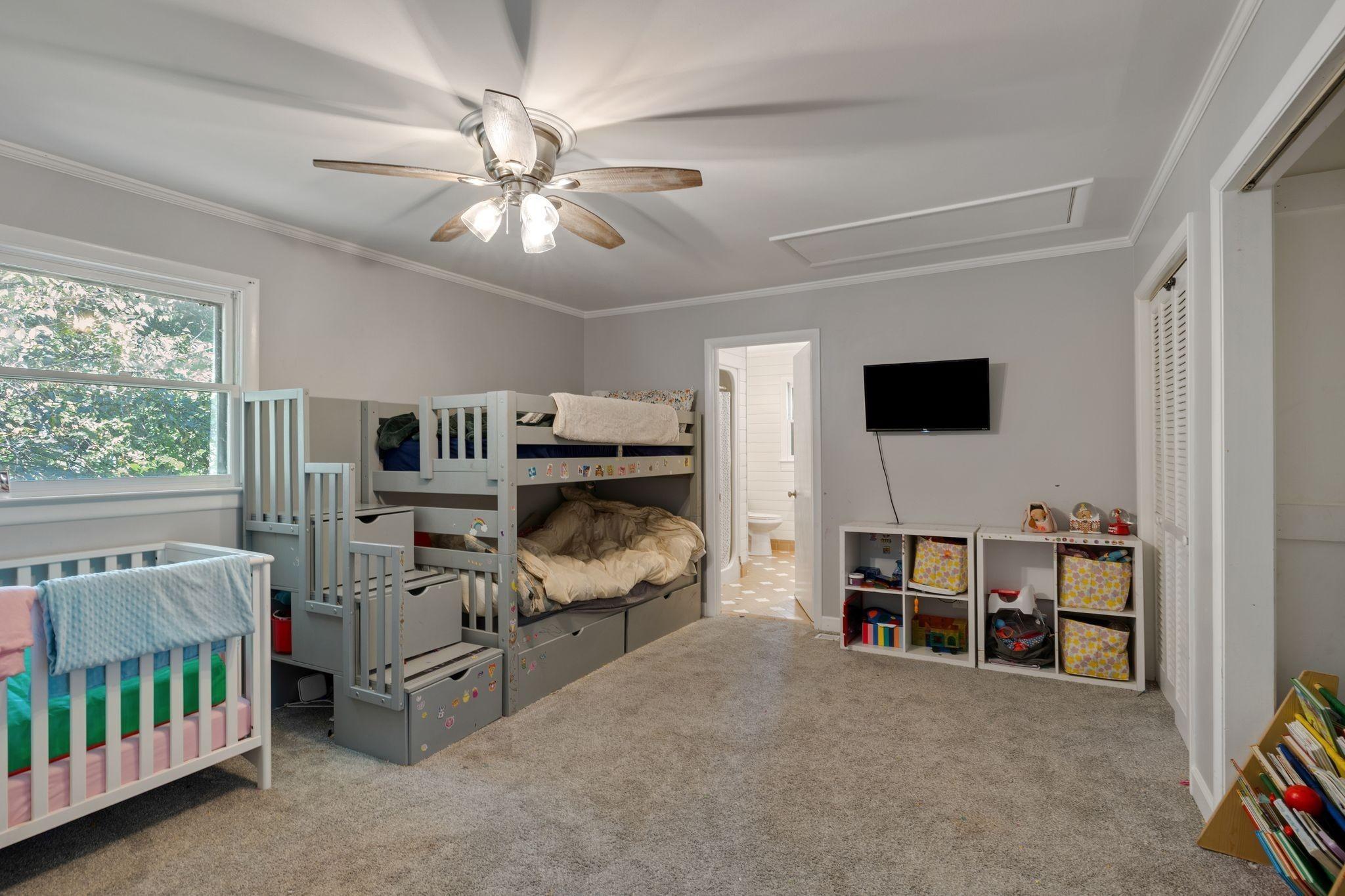 Clovercroft Rd, Franklin, TN 37067