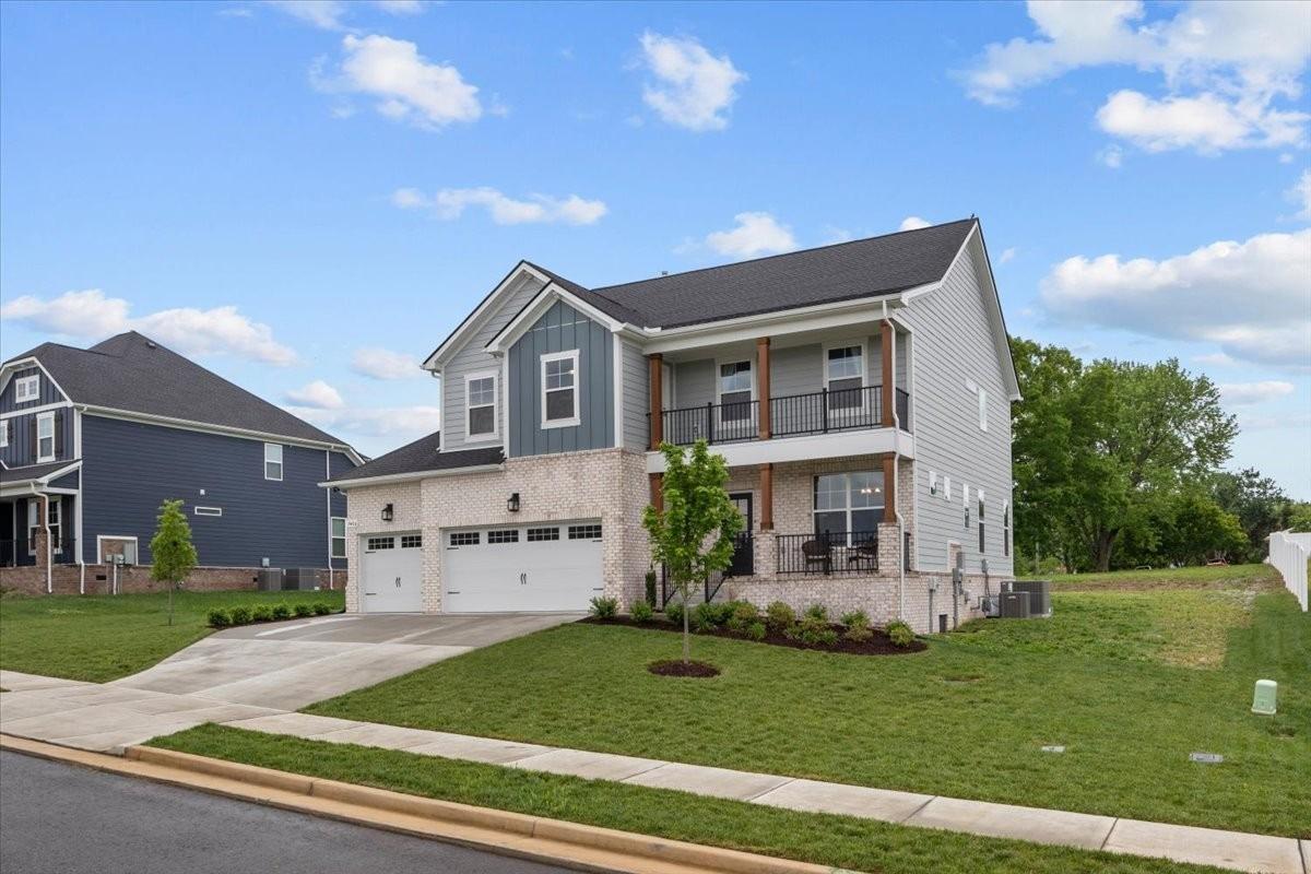 Twill Heights Loop, Fairview, TN 37062