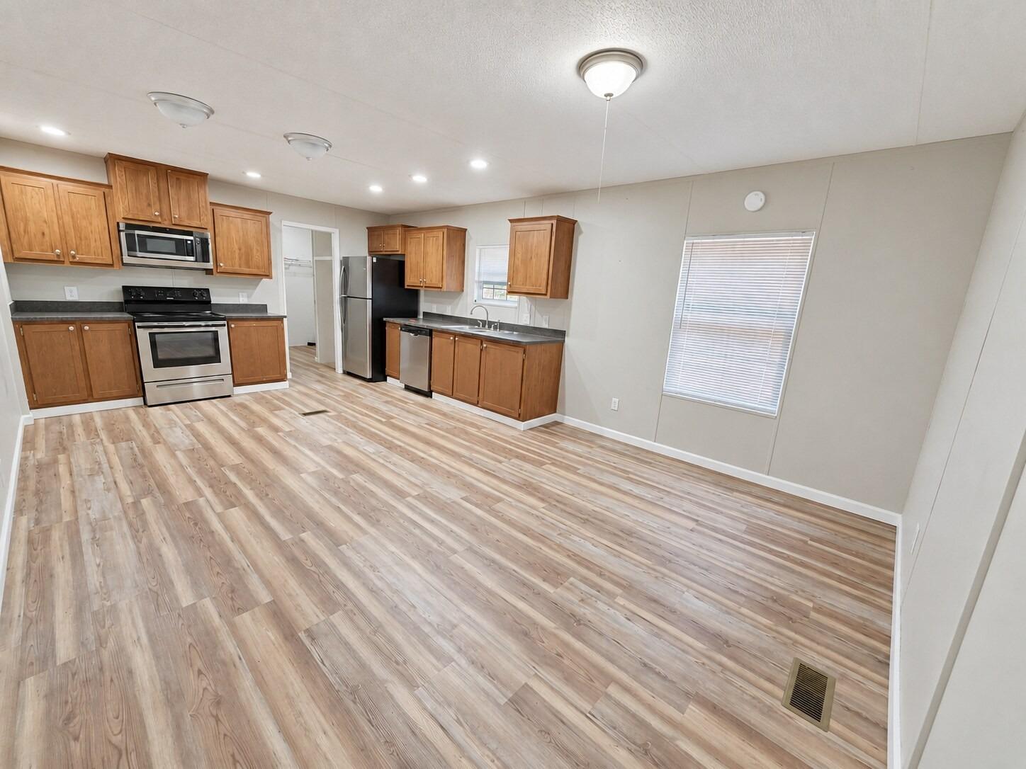 Pineview Rd, Linden, TN 37096