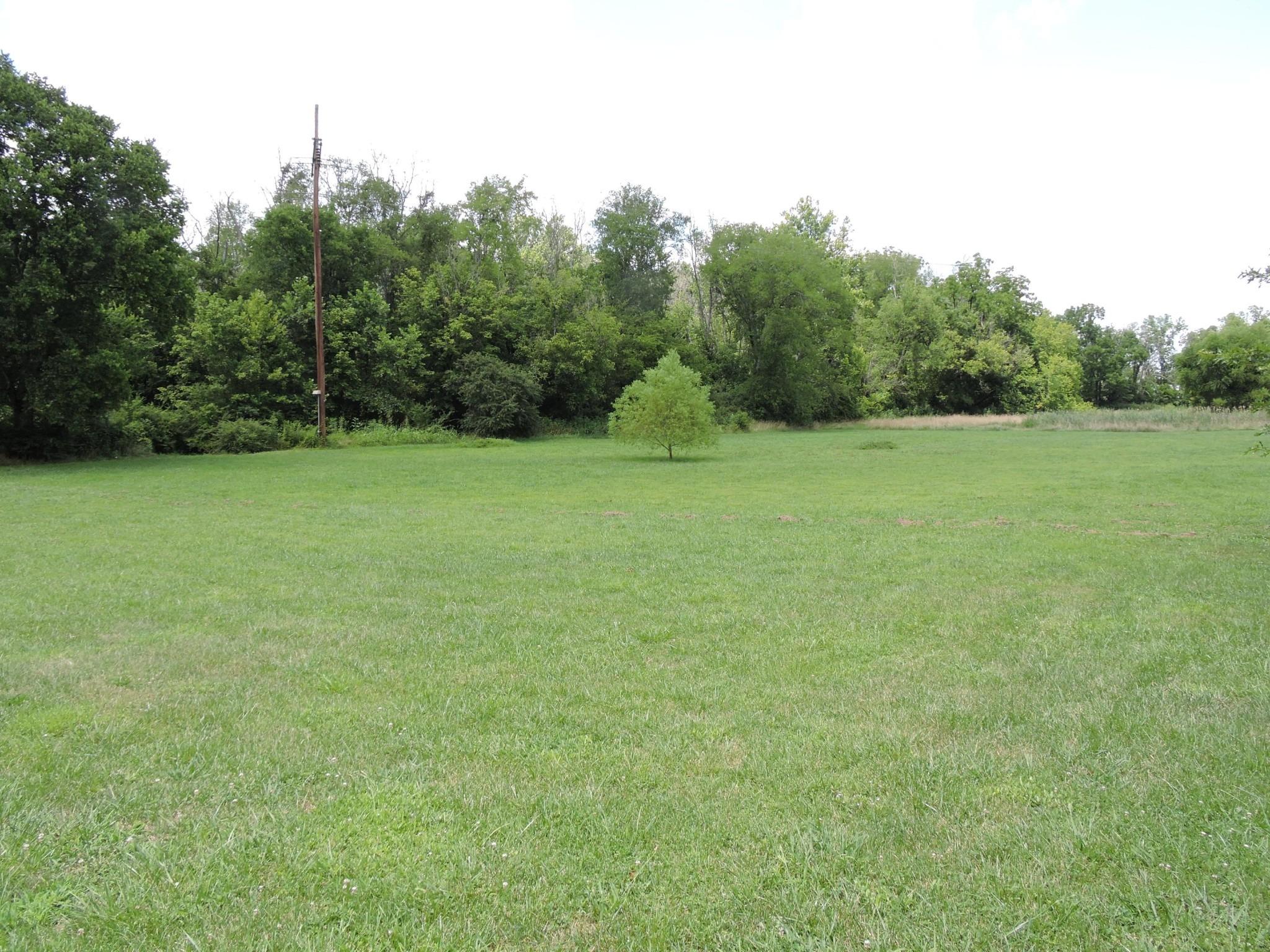 Hidden Springs Rd, Knoxville, TN 37914