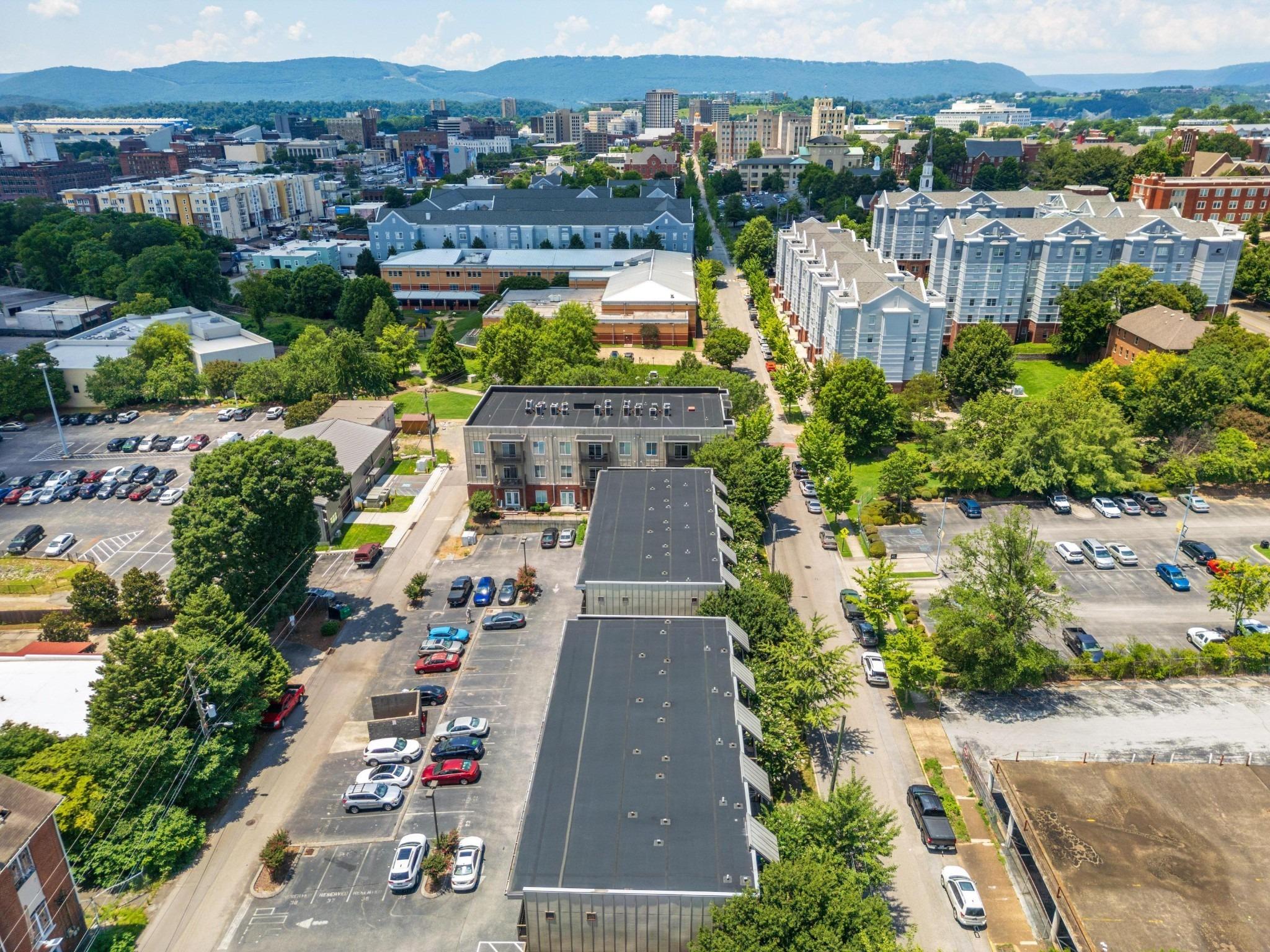 E 8th St, Chattanooga, TN 37403
