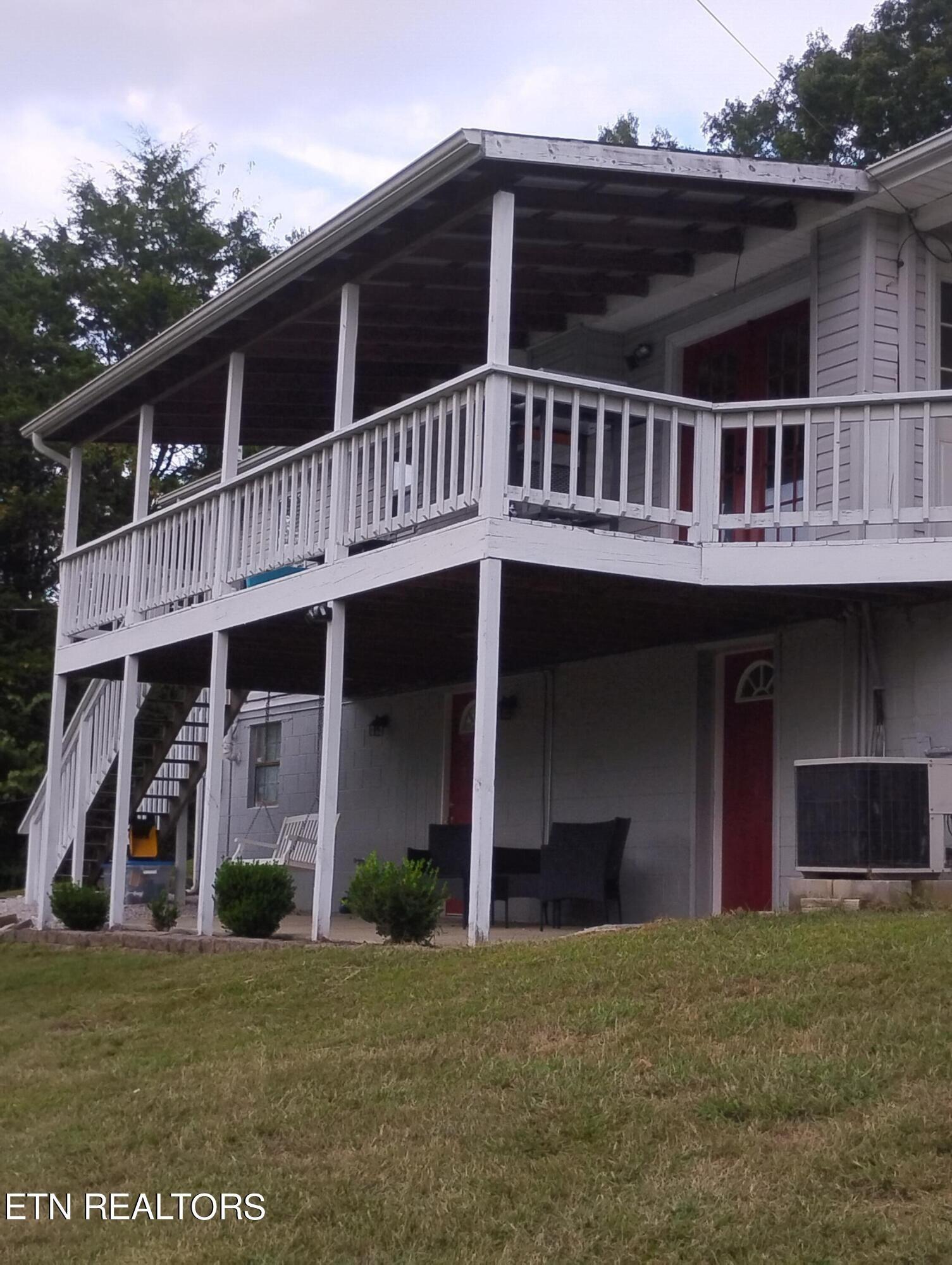 Sheppard Rd, Oneida, TN 37841