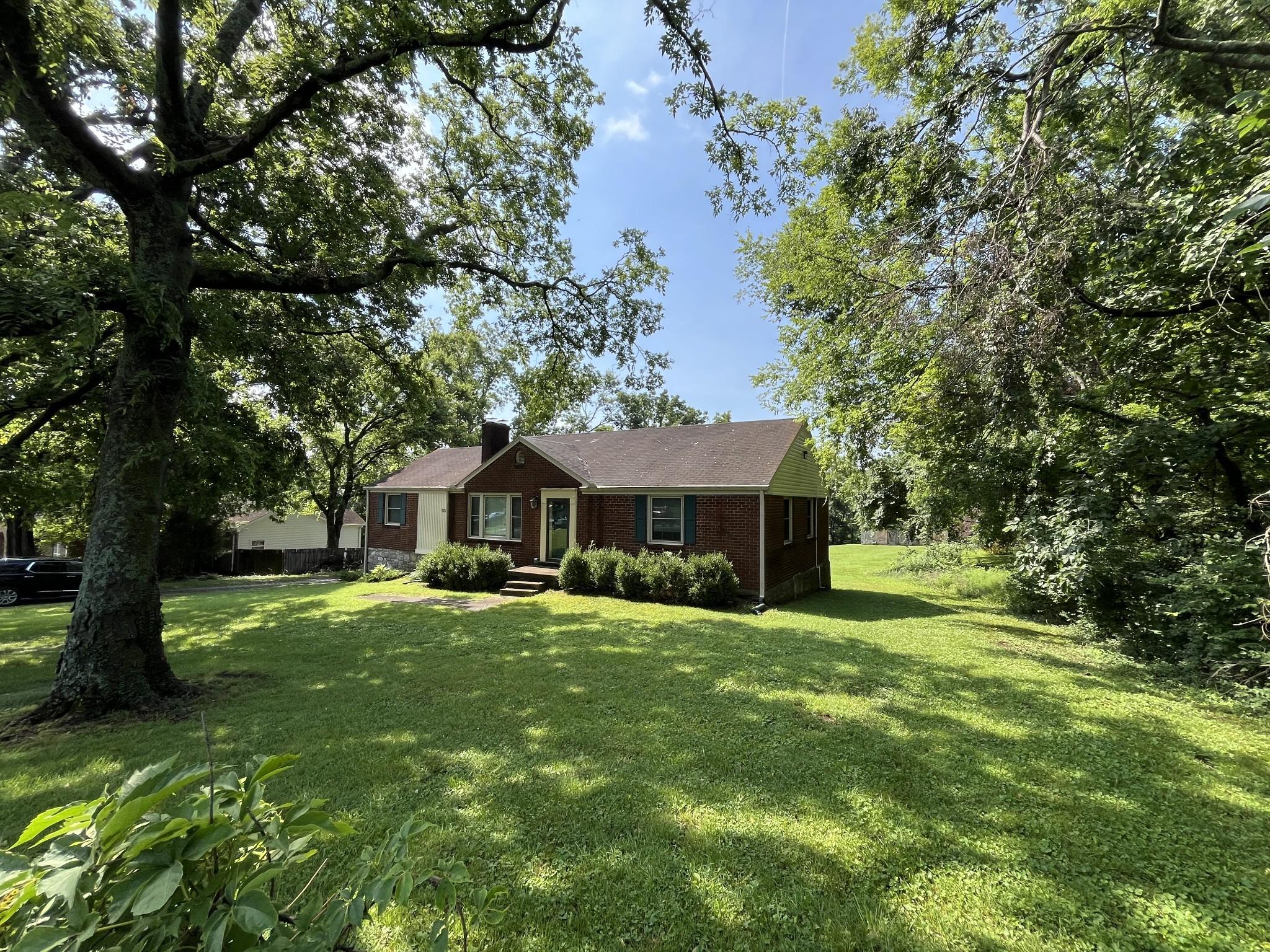 W Old Hickory Blvd, Madison, TN 37115