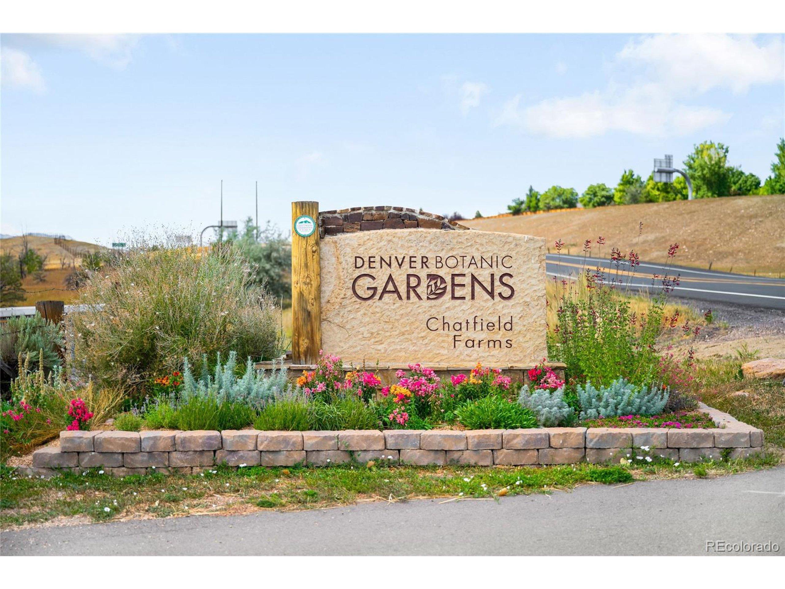 W Freiburg Dr, Littleton, CO 80127