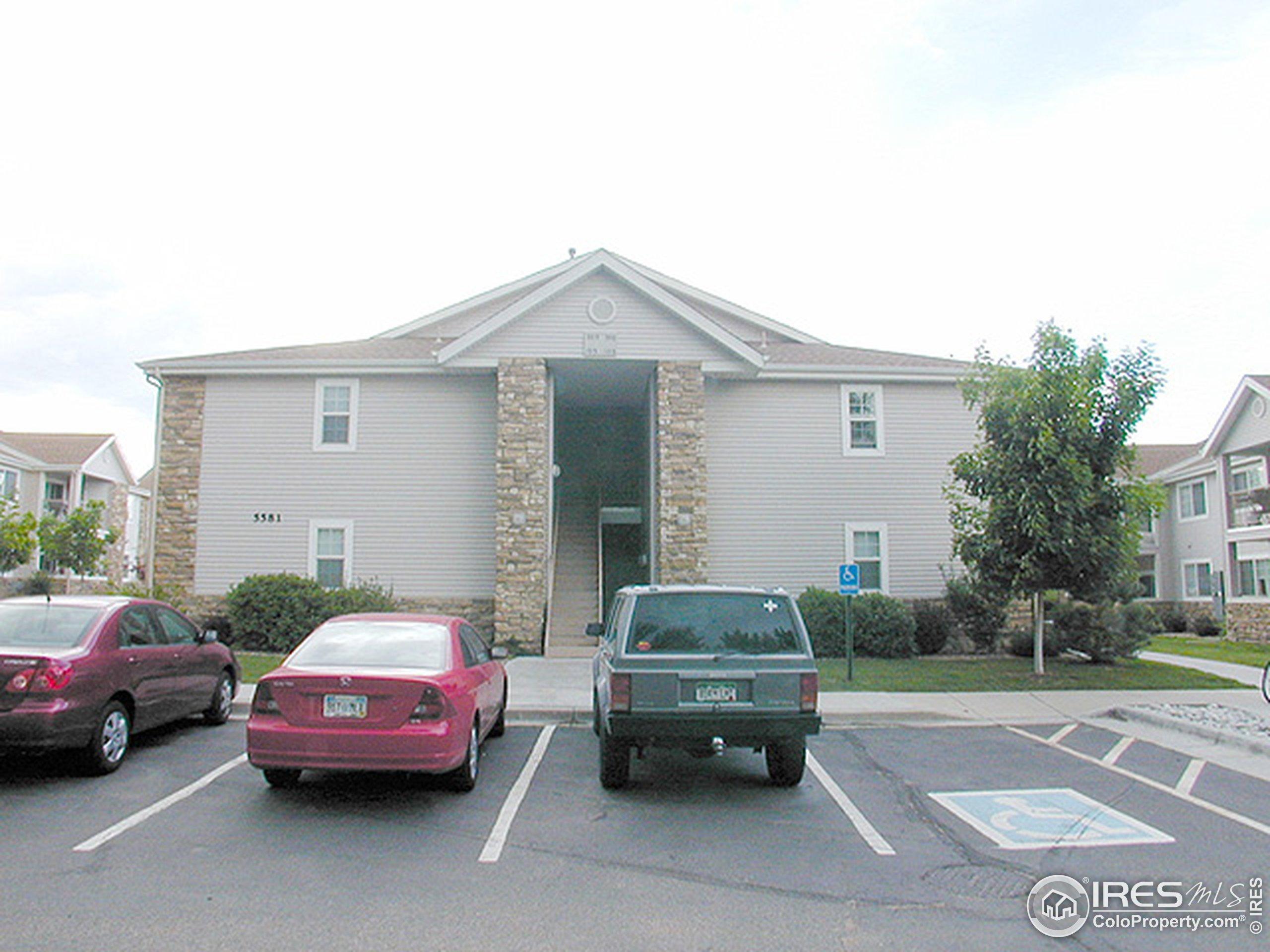 W 76th Ave, Arvada, CO 80003