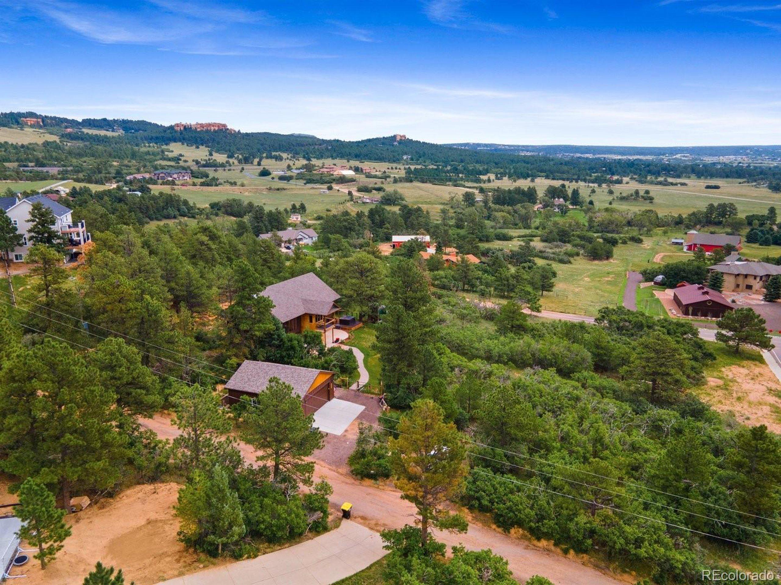 Hilltop Rd, Monument, CO 80132