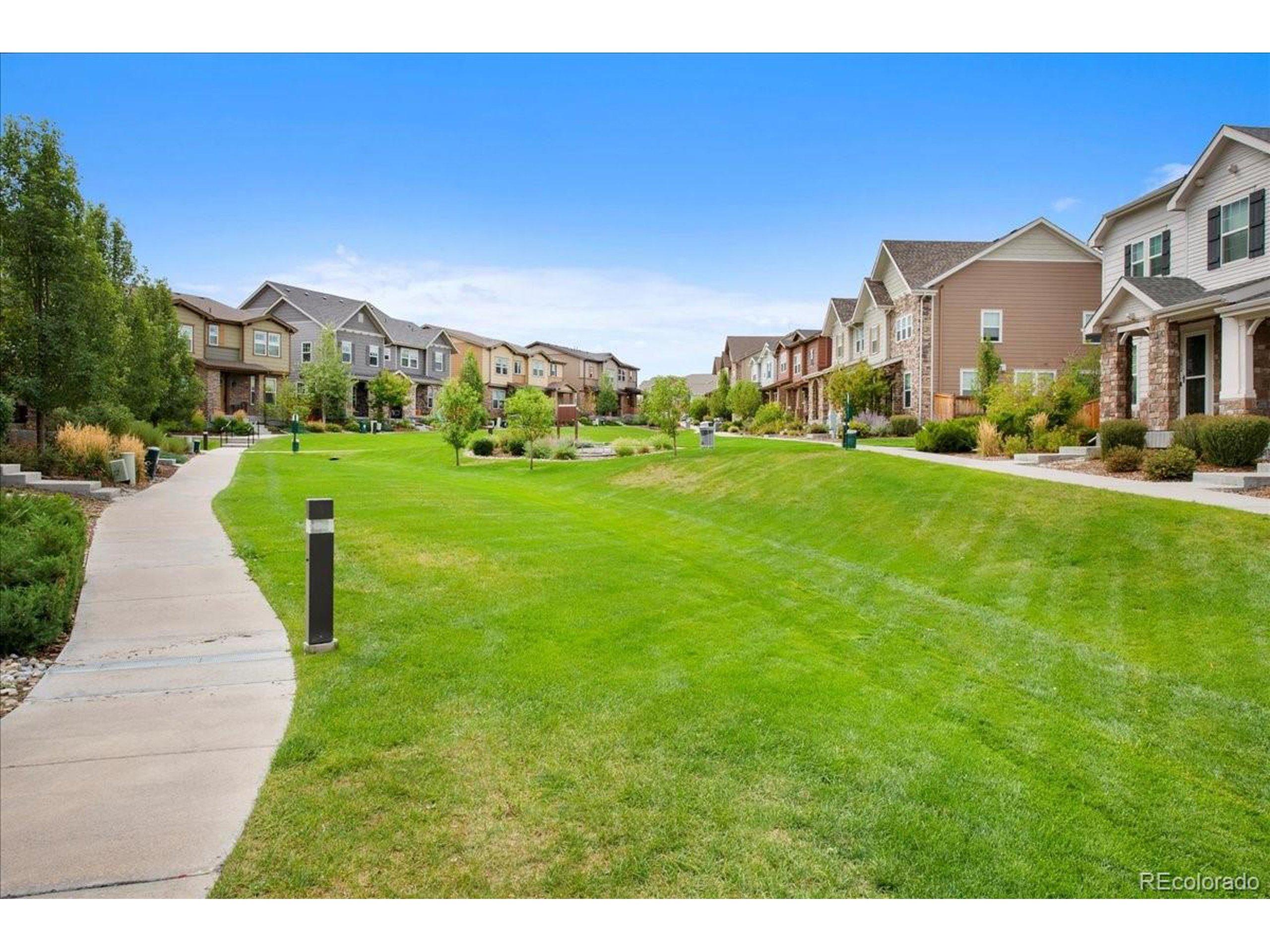 S Zante Ct, Aurora, CO 80016