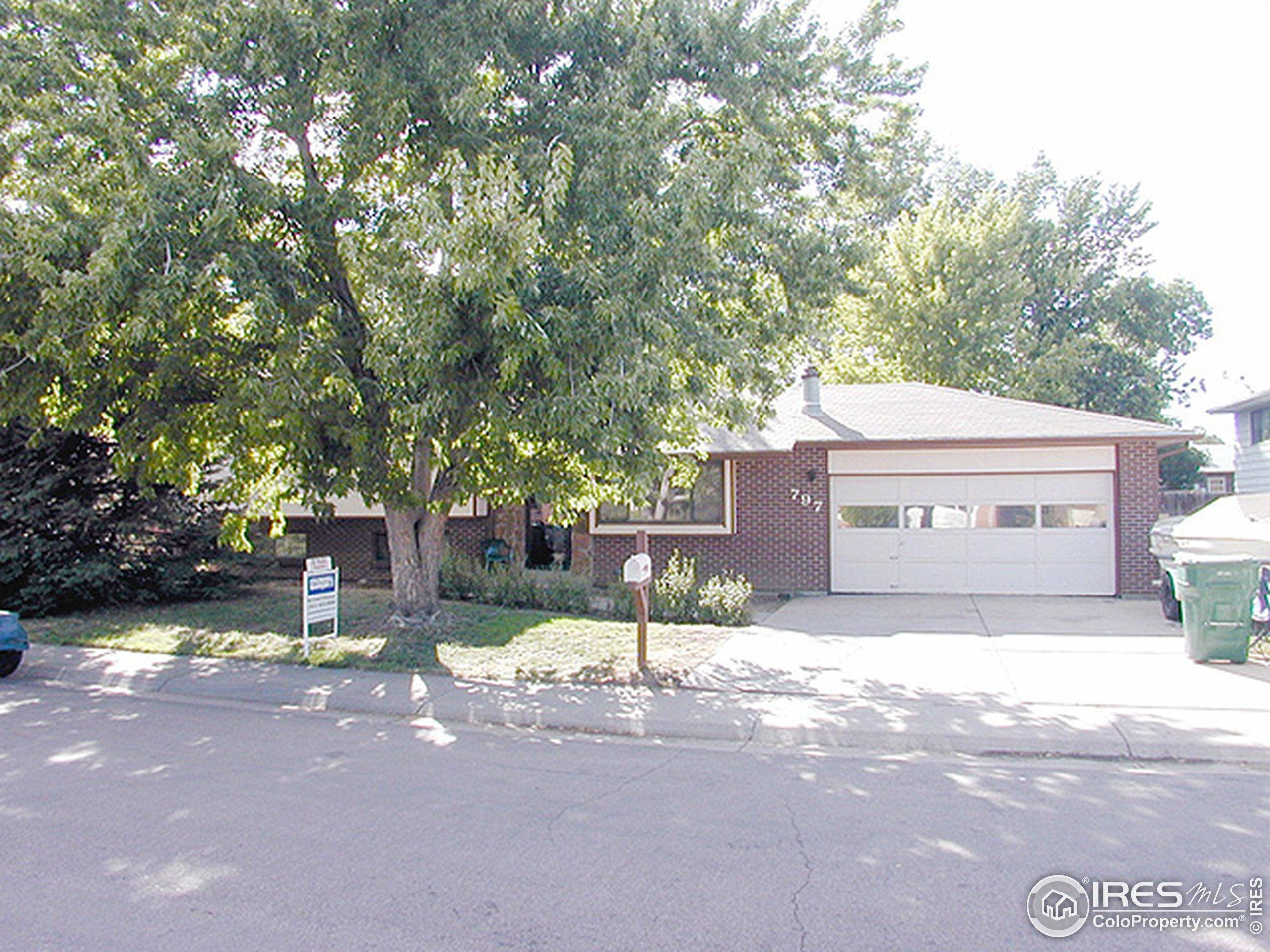 S 11th Ave, Brighton, CO 80601