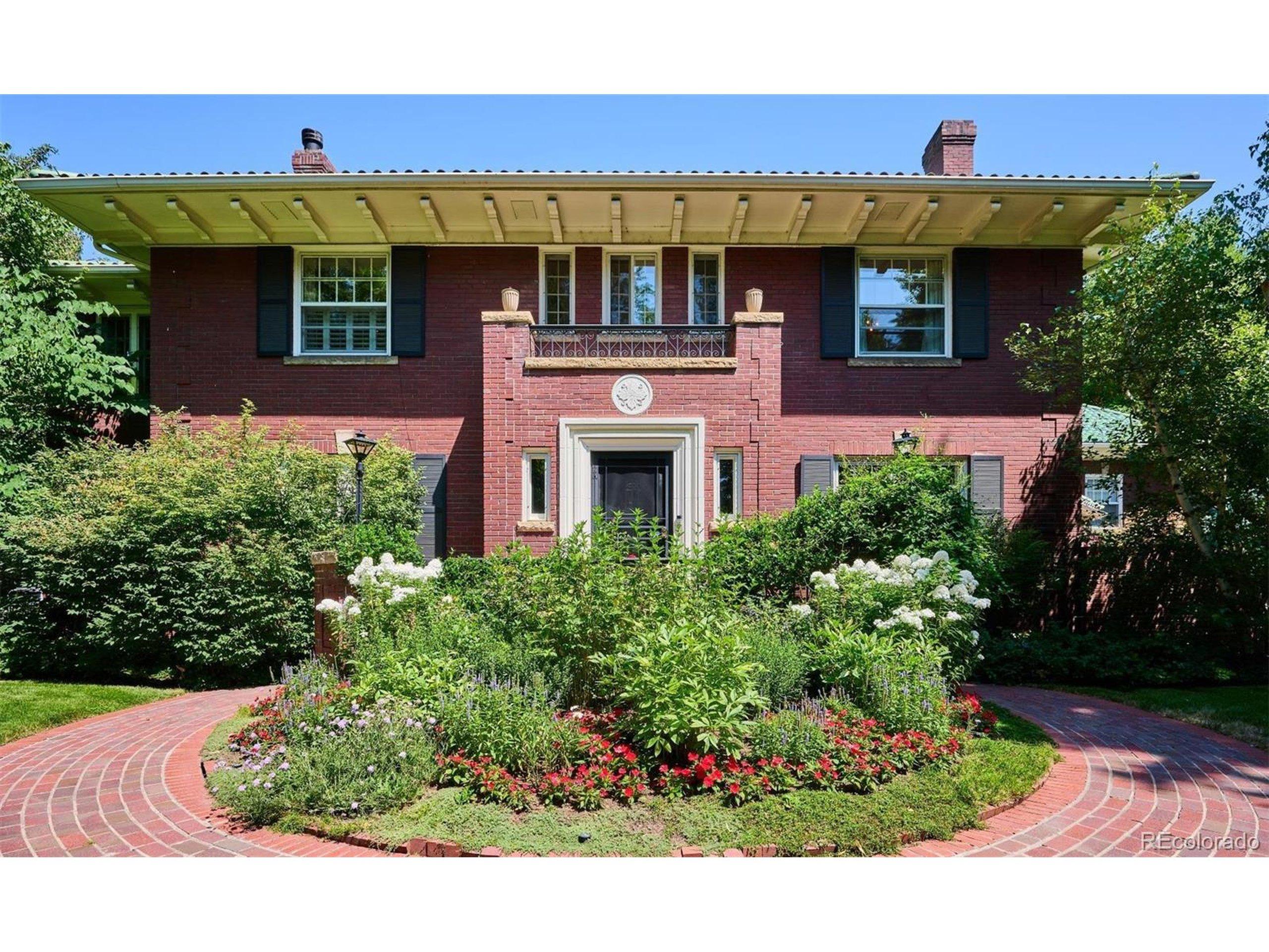 E 7th Avenue Pkwy, Denver, CO 80206