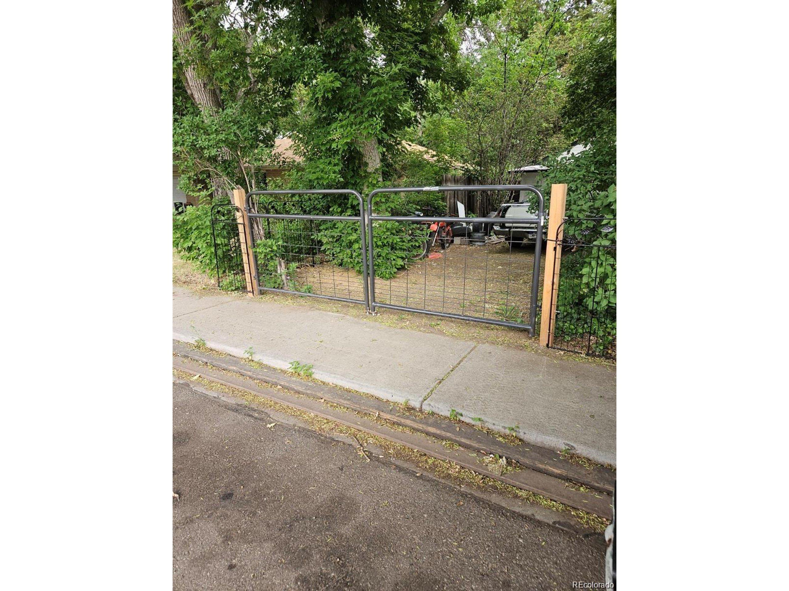 9th Ave, Longmont, CO 80501