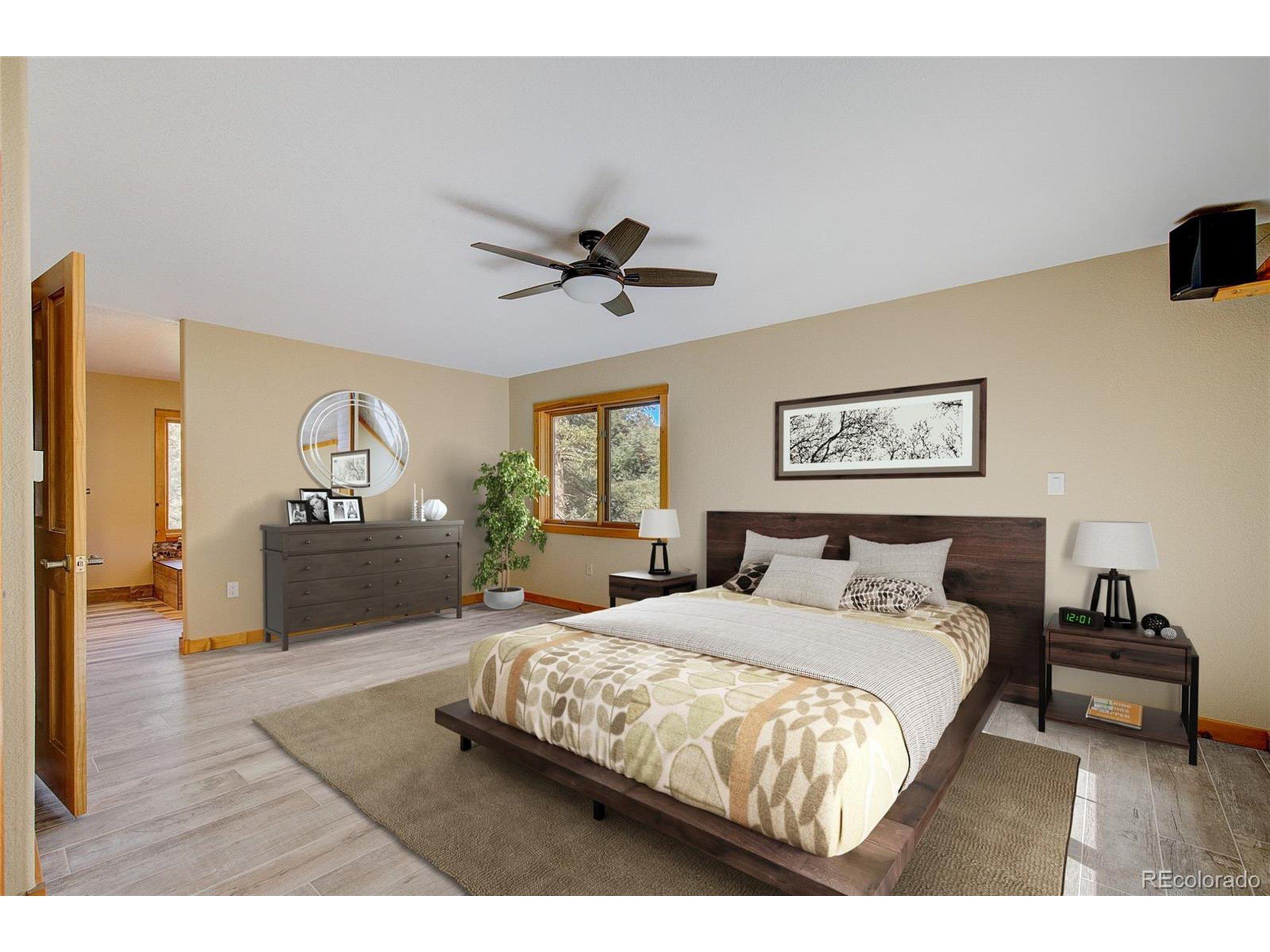 Navajo Ct, Lyons, CO 80540