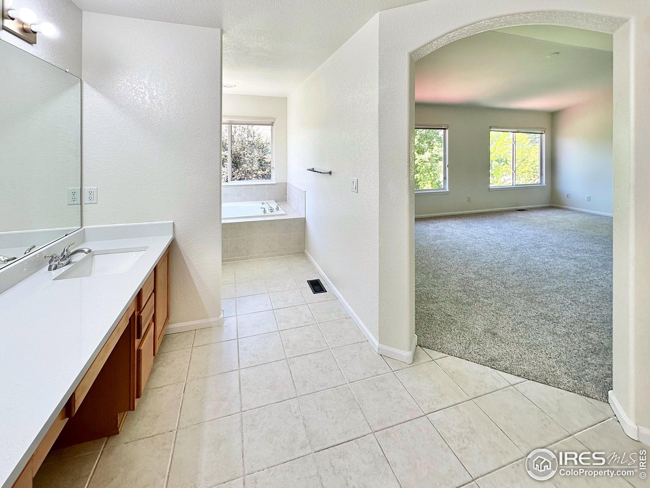 W 95th Dr, Westminster, CO 80021
