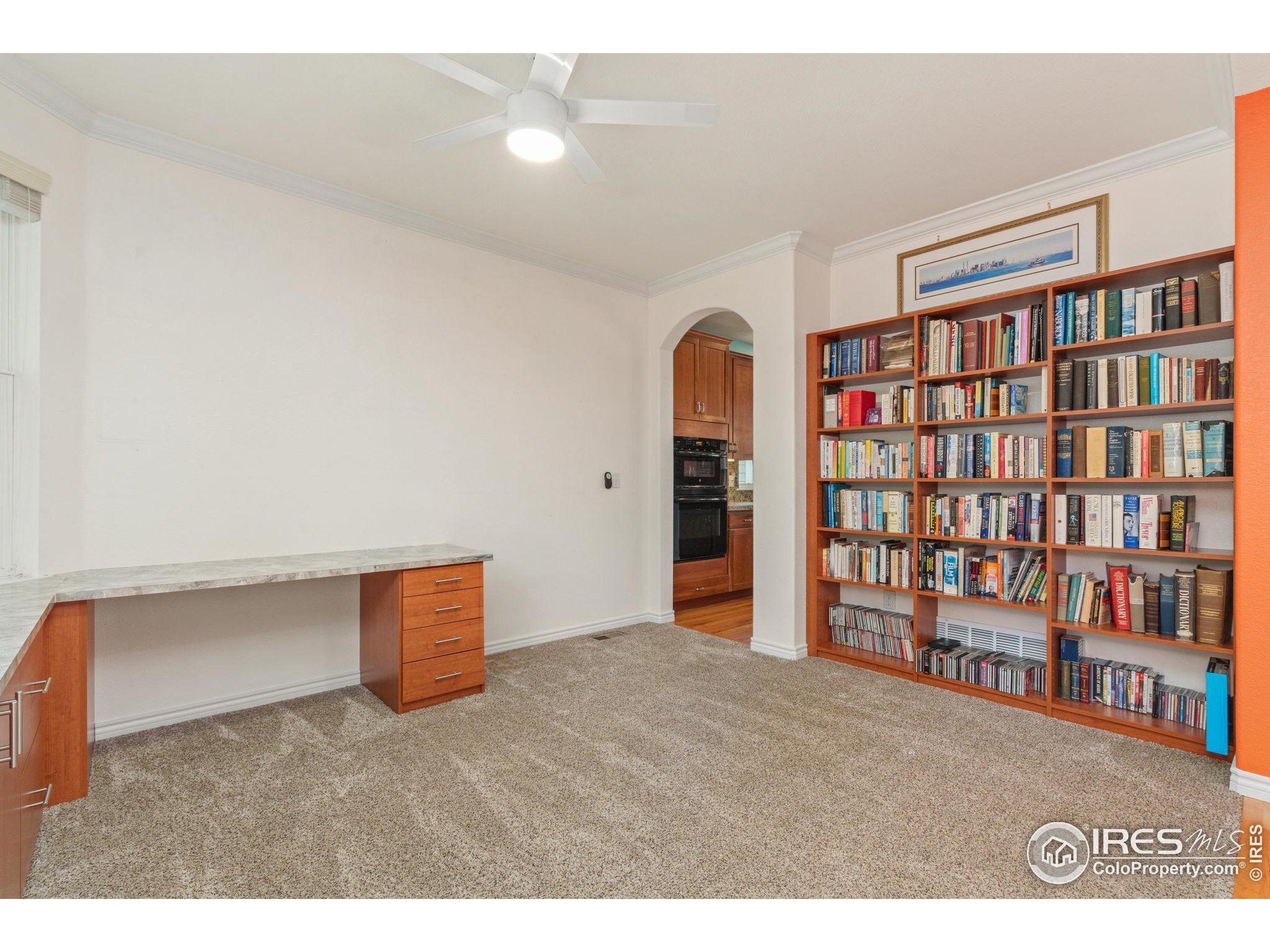 Windflower Dr, Longmont, CO 80504