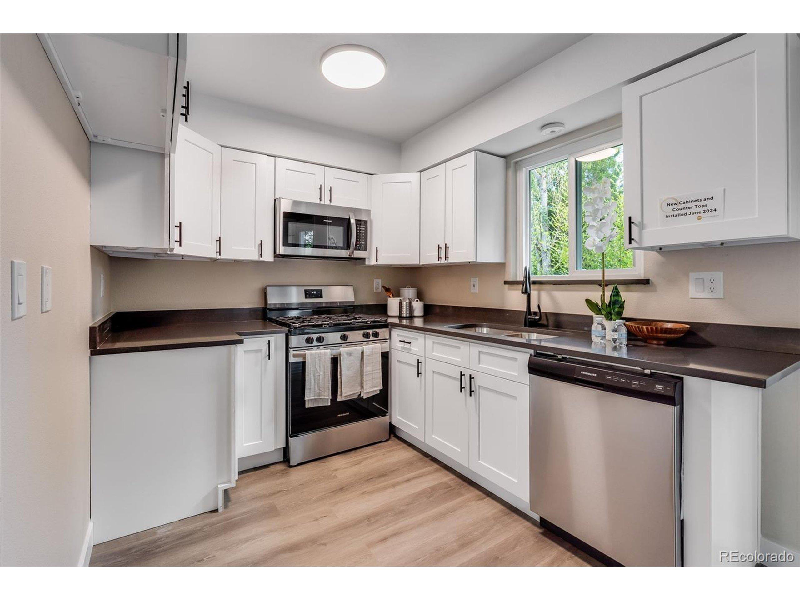 W Stanford Ave, Littleton, CO 80123