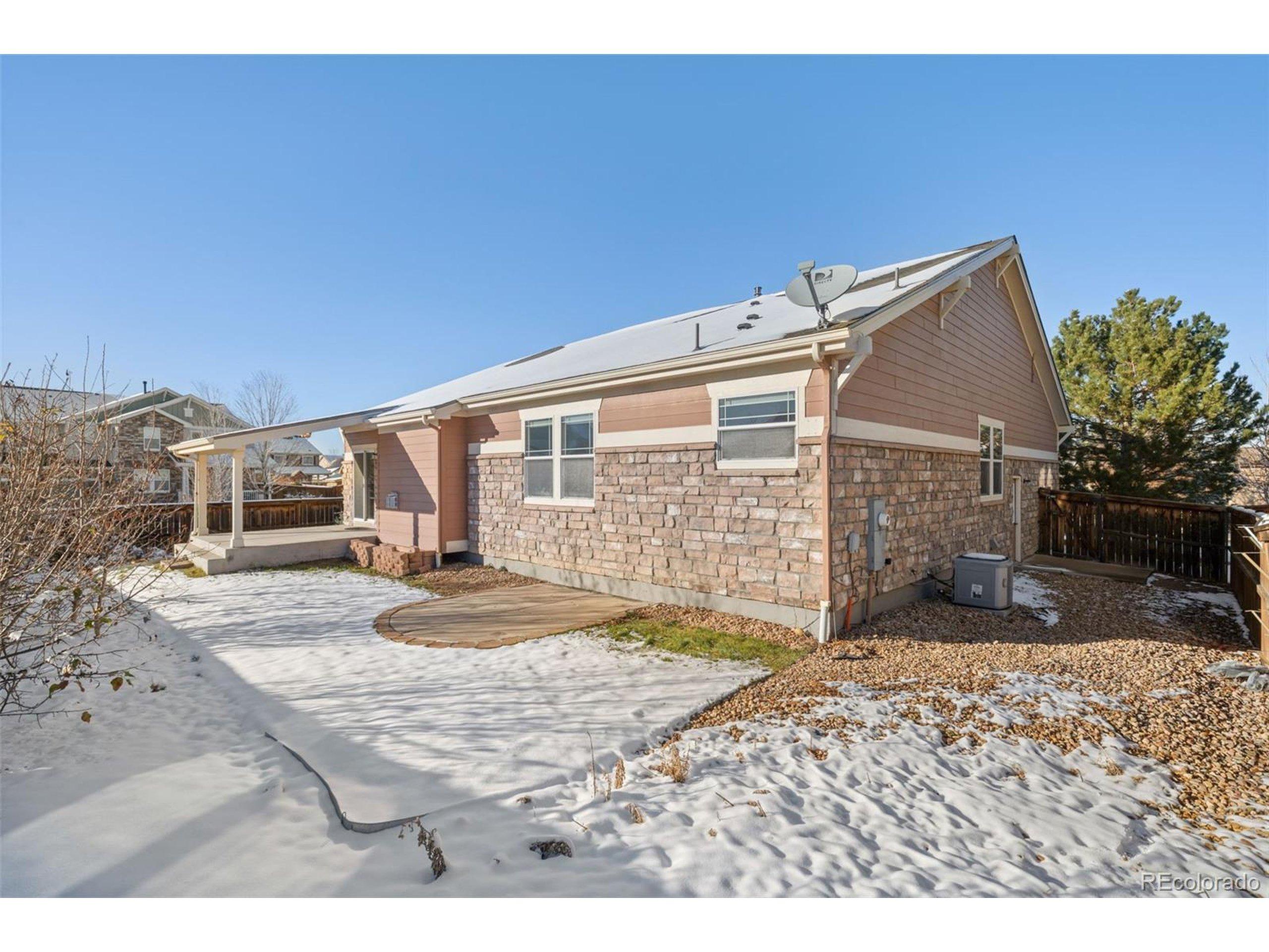 E 2nd Ave, Aurora, CO 80018