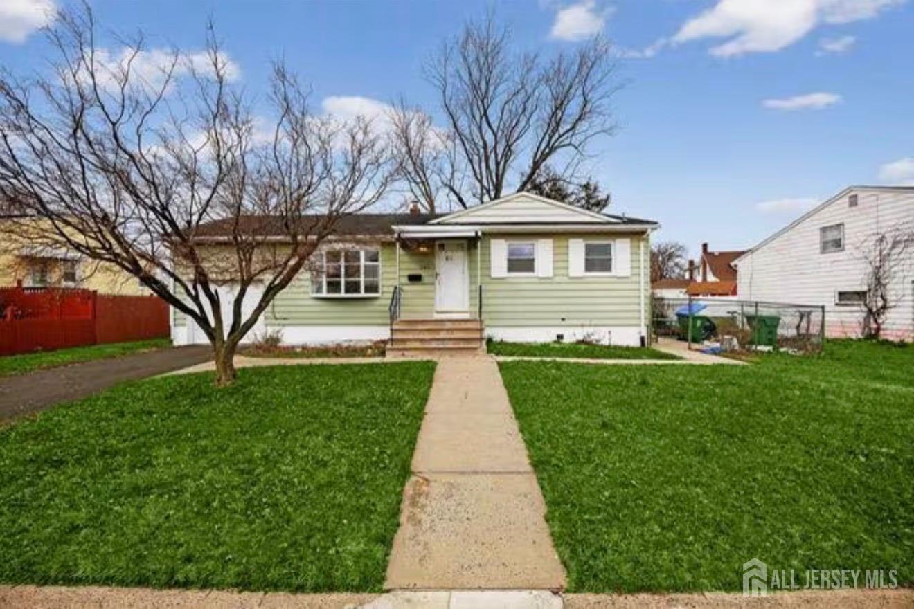 Old Post Rd, Edison, NJ 08817