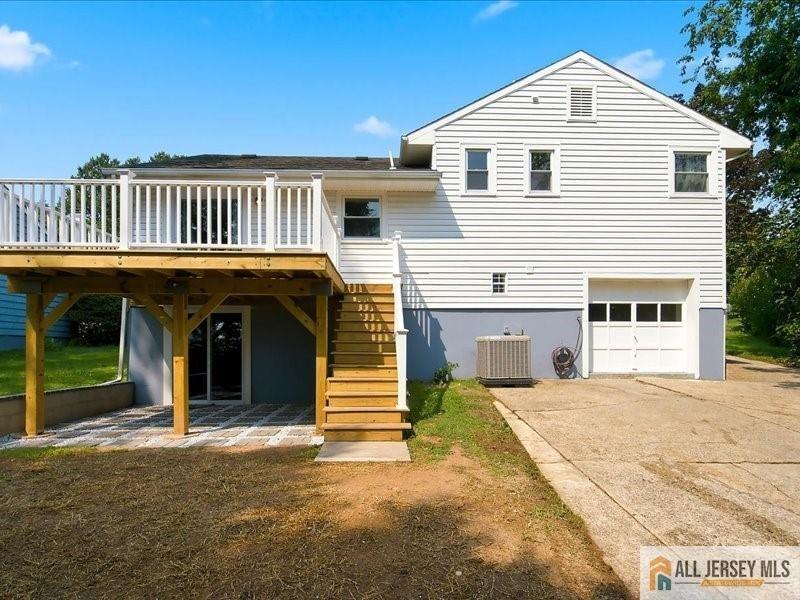 Glencourt Ave, Edison, NJ 08837