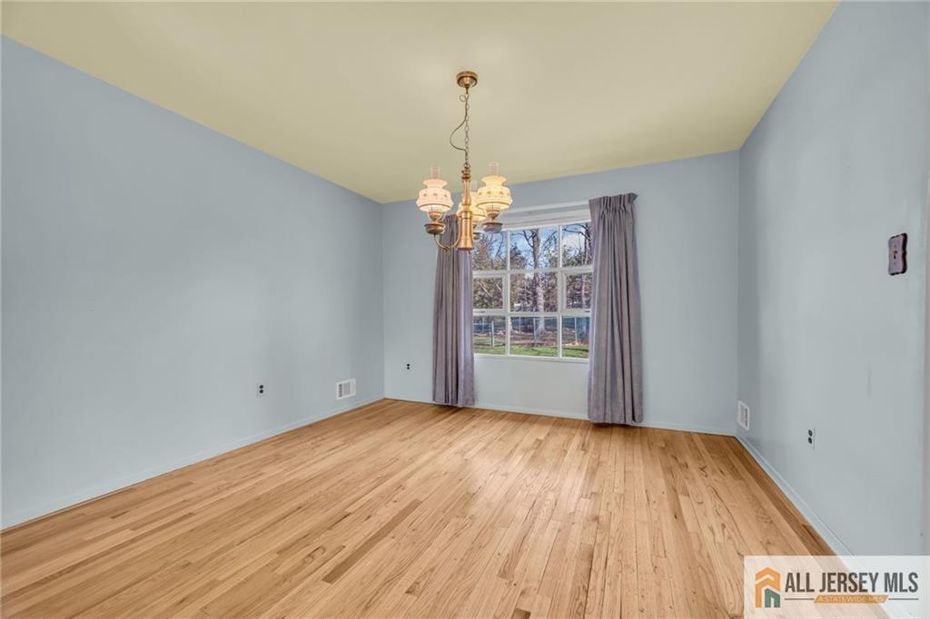 Greenwich Rd, Edison, NJ 08820