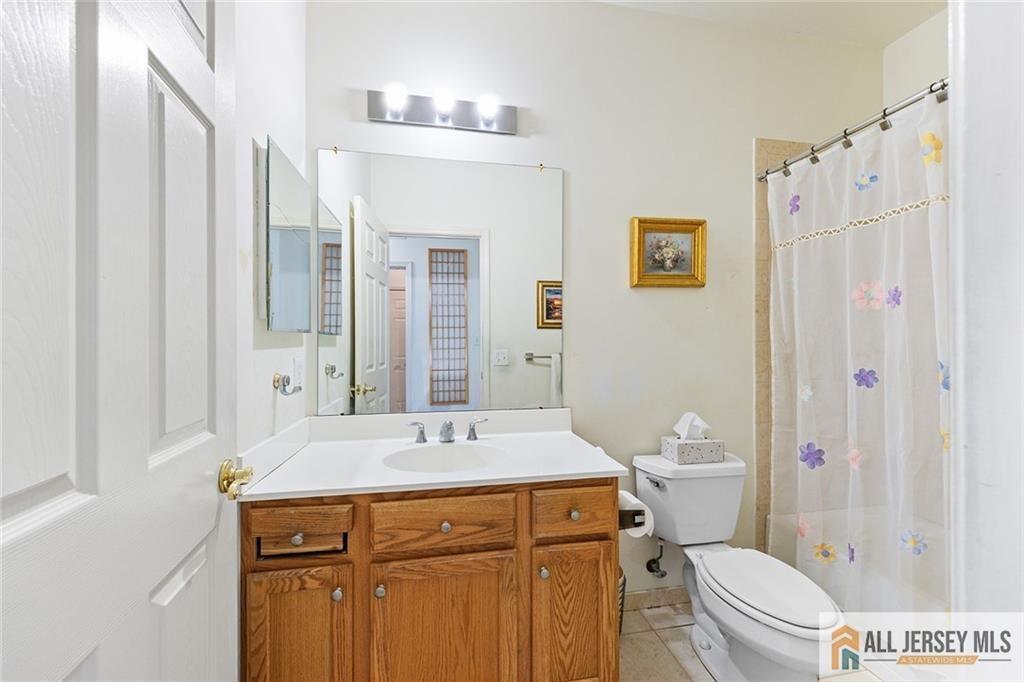 Crescent Way, Monroe Township, NJ 08831