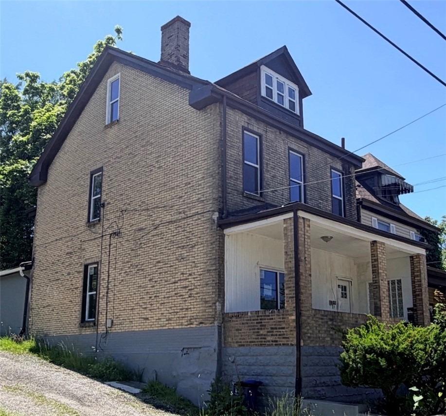 Freeland St, Pittsburgh, PA 15210