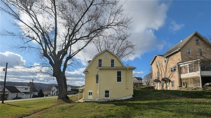 Central Ave, Chicora, PA 16025