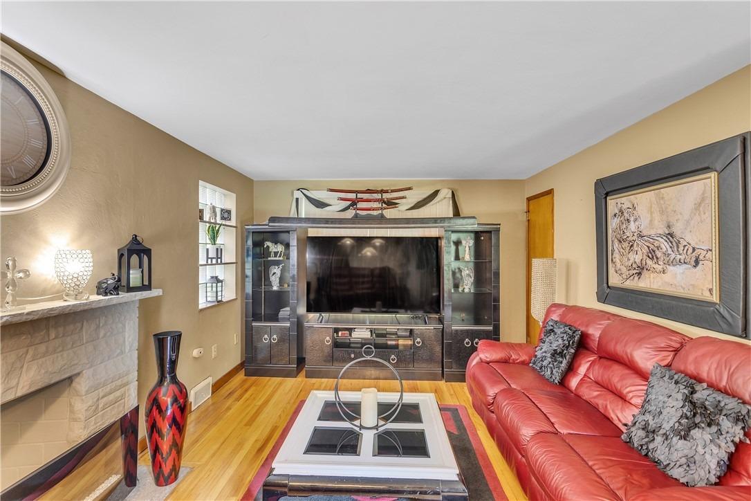 Blackridge Ave, Pittsburgh, PA 15235