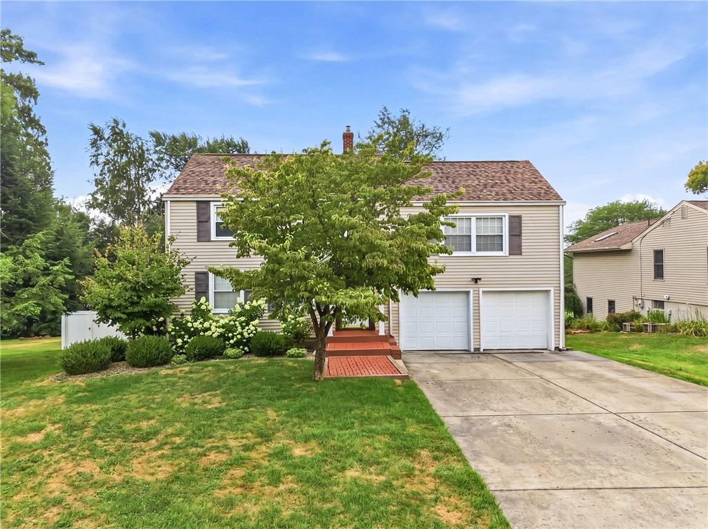 S Oakdale Ave, Hermitage, PA 16148