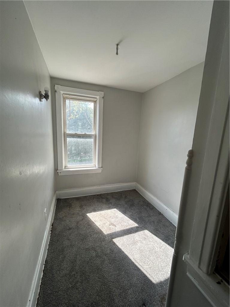 W 14th Ave, Homestead, PA 15120