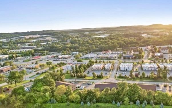 Dutilh Rd, Cranberry Township, PA 16066