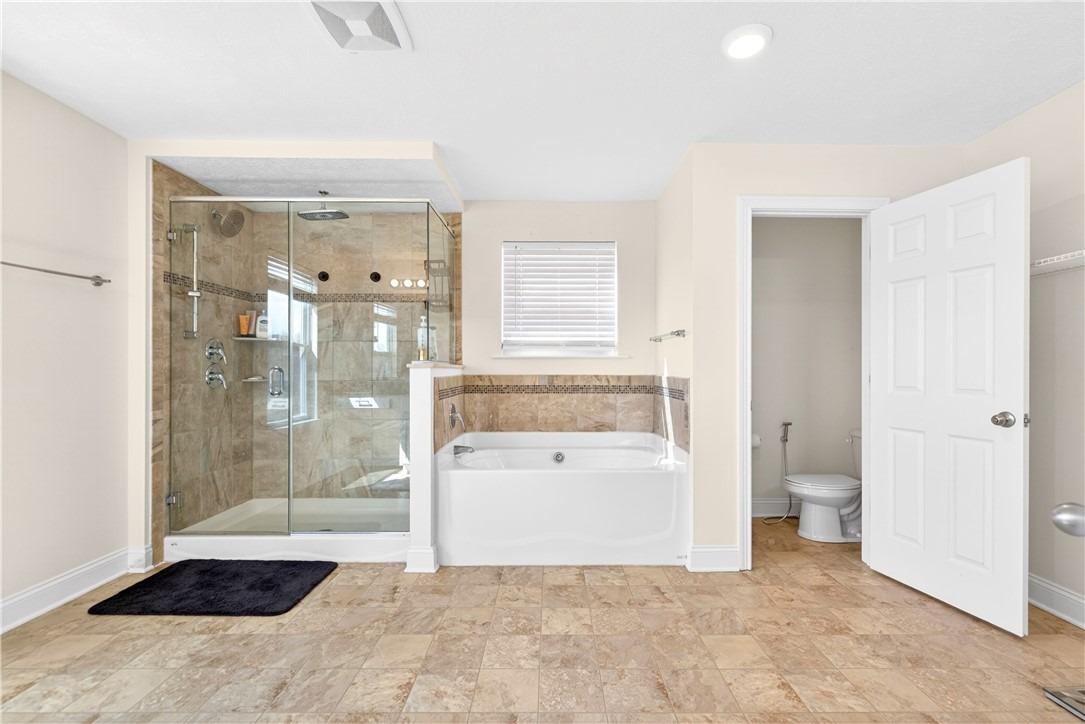 Livorno Dr, Oakdale, PA 15071