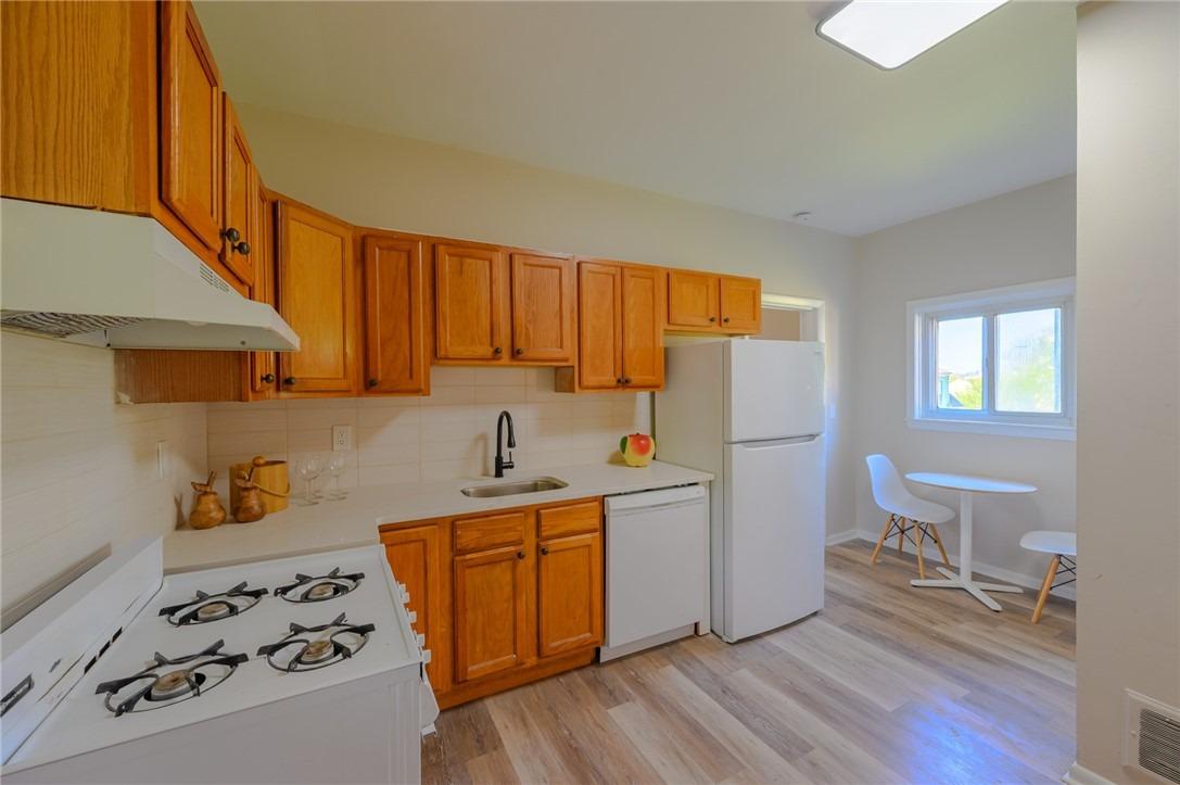 Bruce Way, Pittsburgh, PA 15218