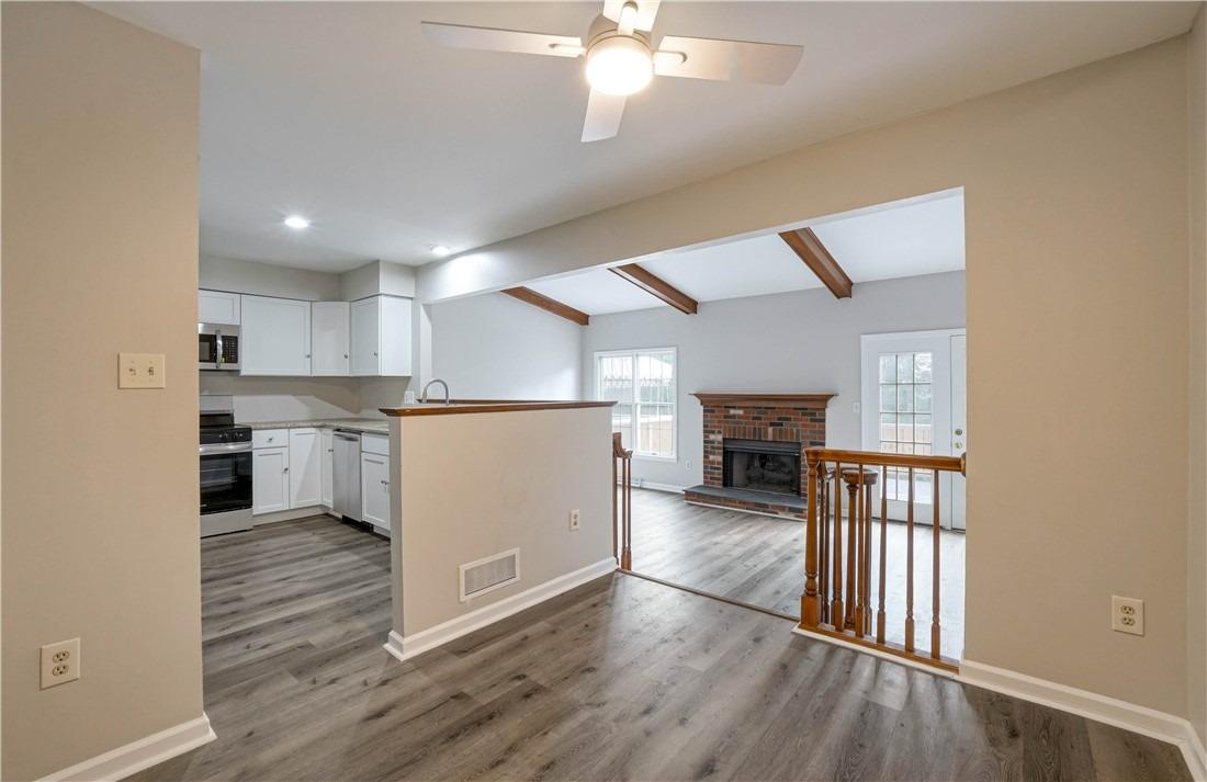 Royal Ct, Pittsburgh, PA 15234