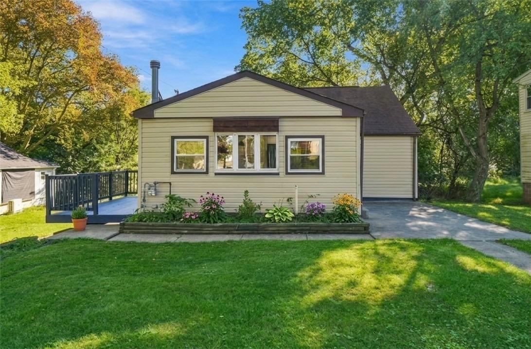 Cottage Ln, Monroeville, PA 15146