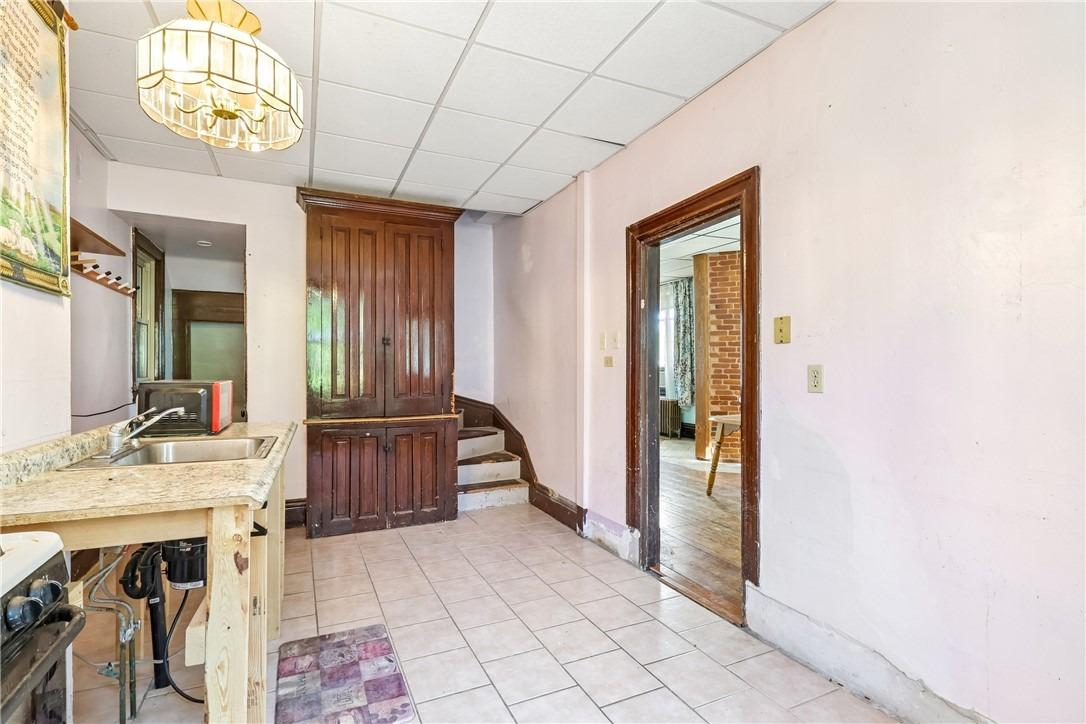 Greenfield Ave, Pittsburgh, PA 15217