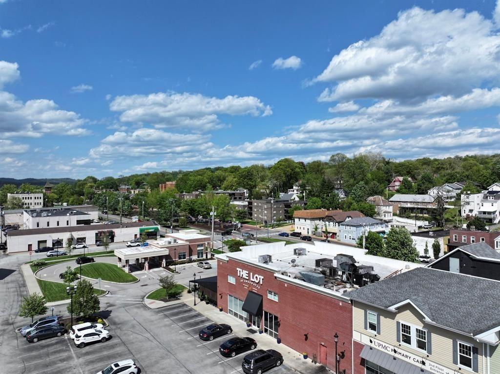 2nd St, Oakmont, PA 15139