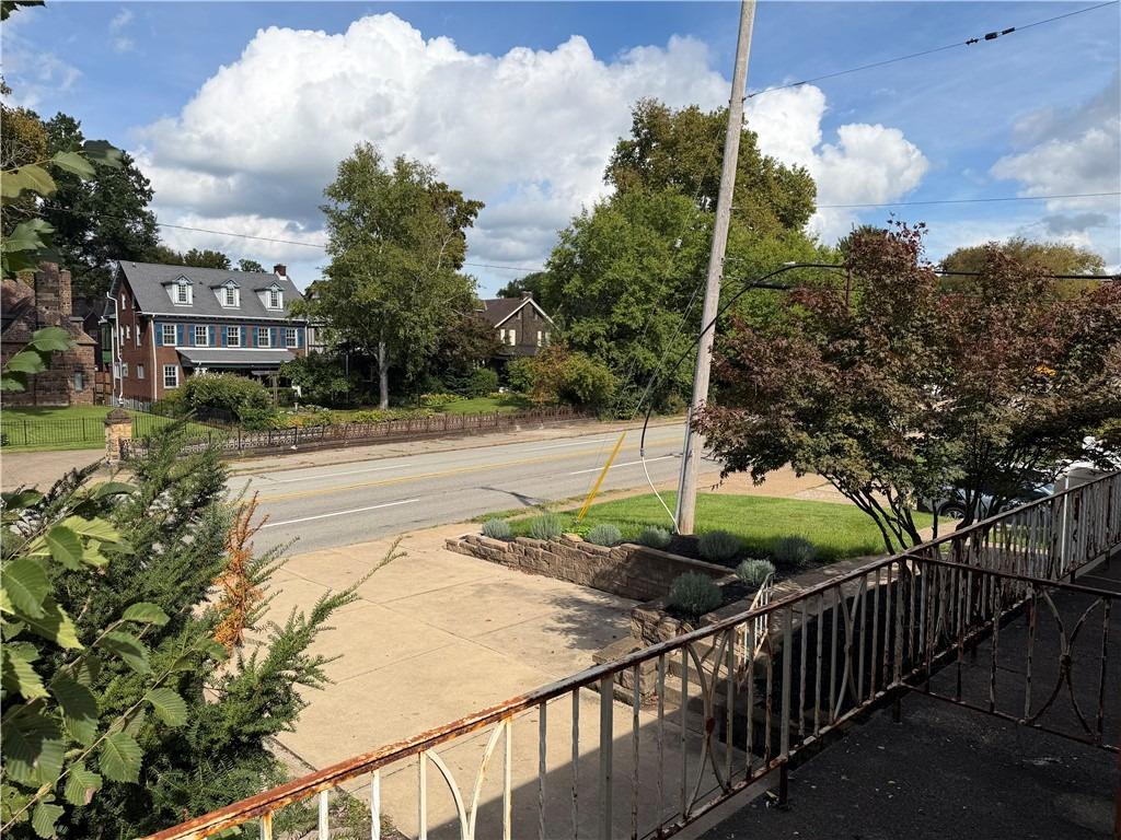 Penn Ave, Pittsburgh, PA 15208