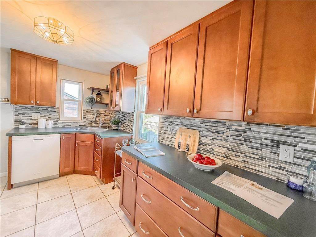 Rebecca St, Pittsburgh, PA 15234